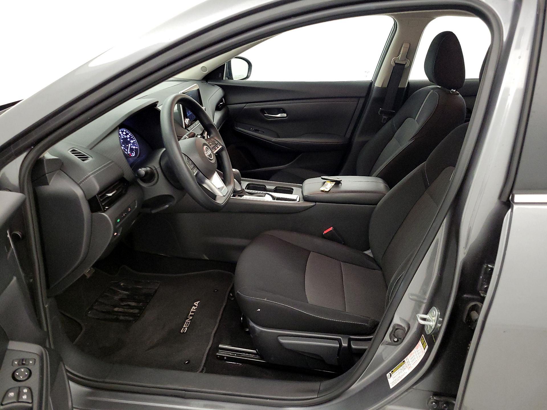 Thumbnail: 2025 Nissan Sentra - 11