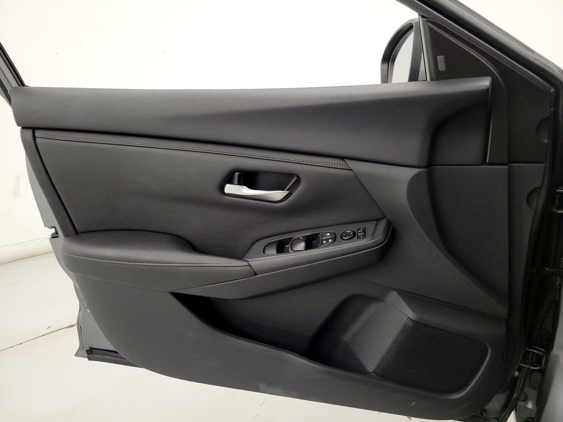 Thumbnail: 2025 Nissan Sentra - 12