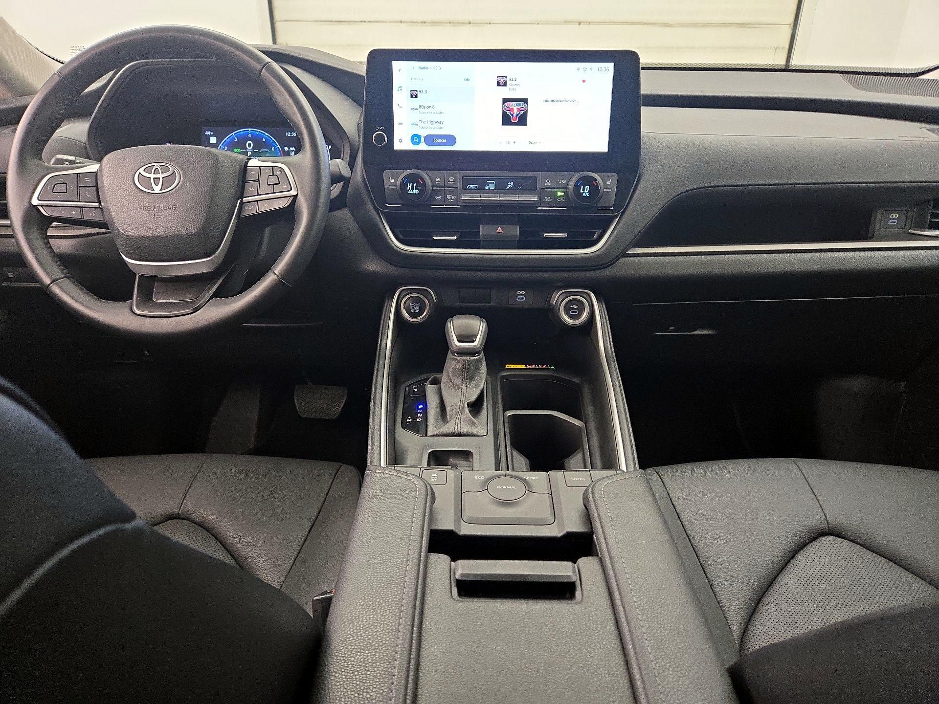 2025 Toyota Grand Highlander LE FWD