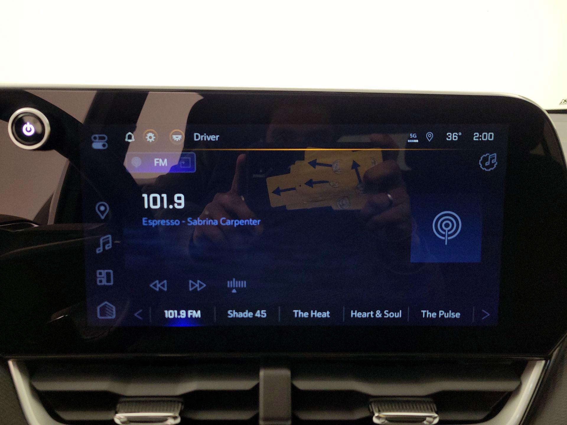 Thumbnail: 2025 Chevrolet Equinox - 16