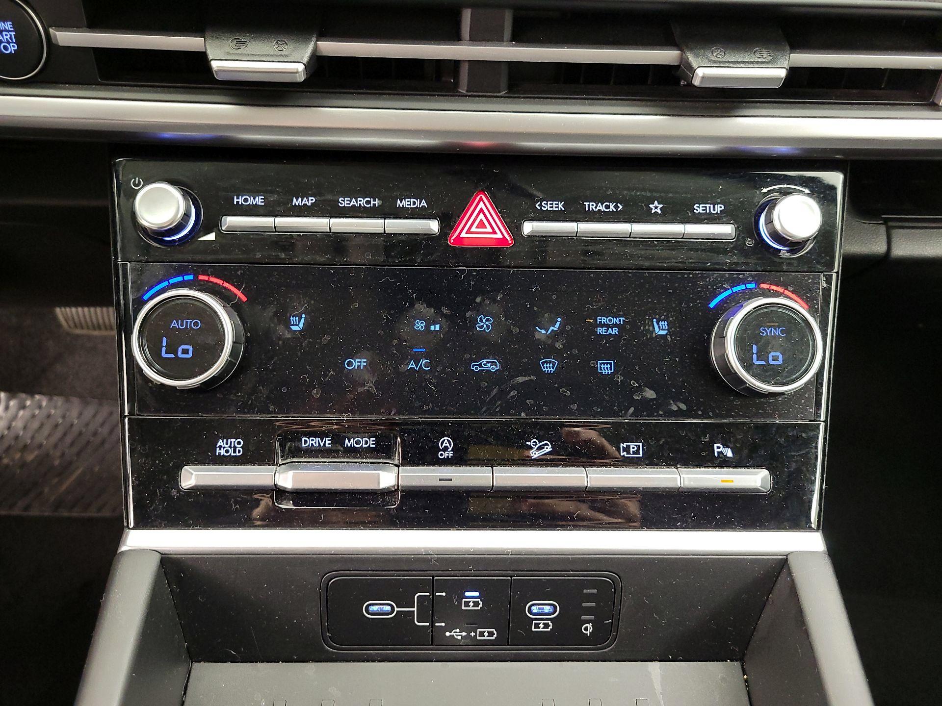 Thumbnail: 2025 Hyundai Santa Fe - 16