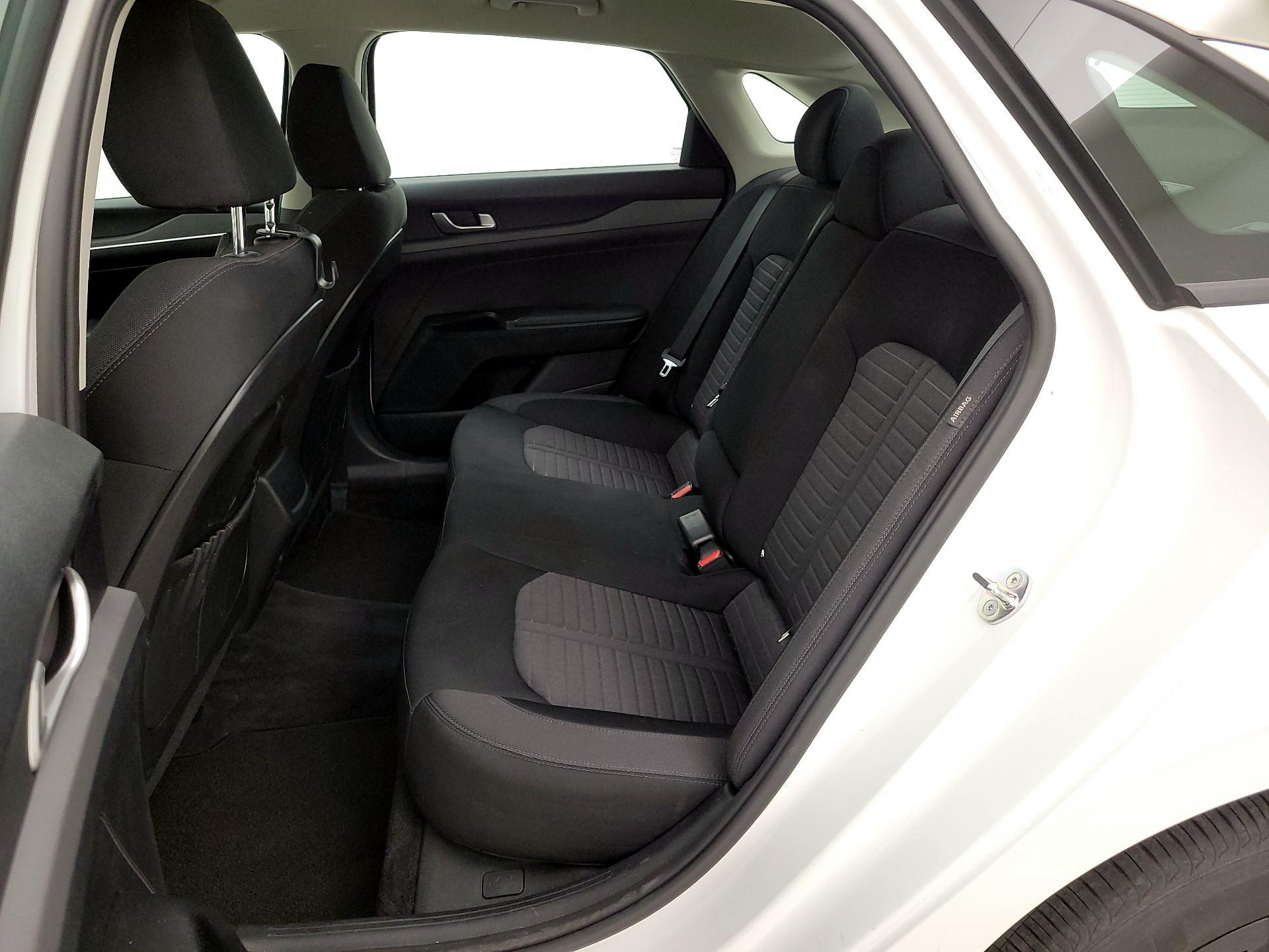 Thumbnail: 2025 Kia K5 - 19