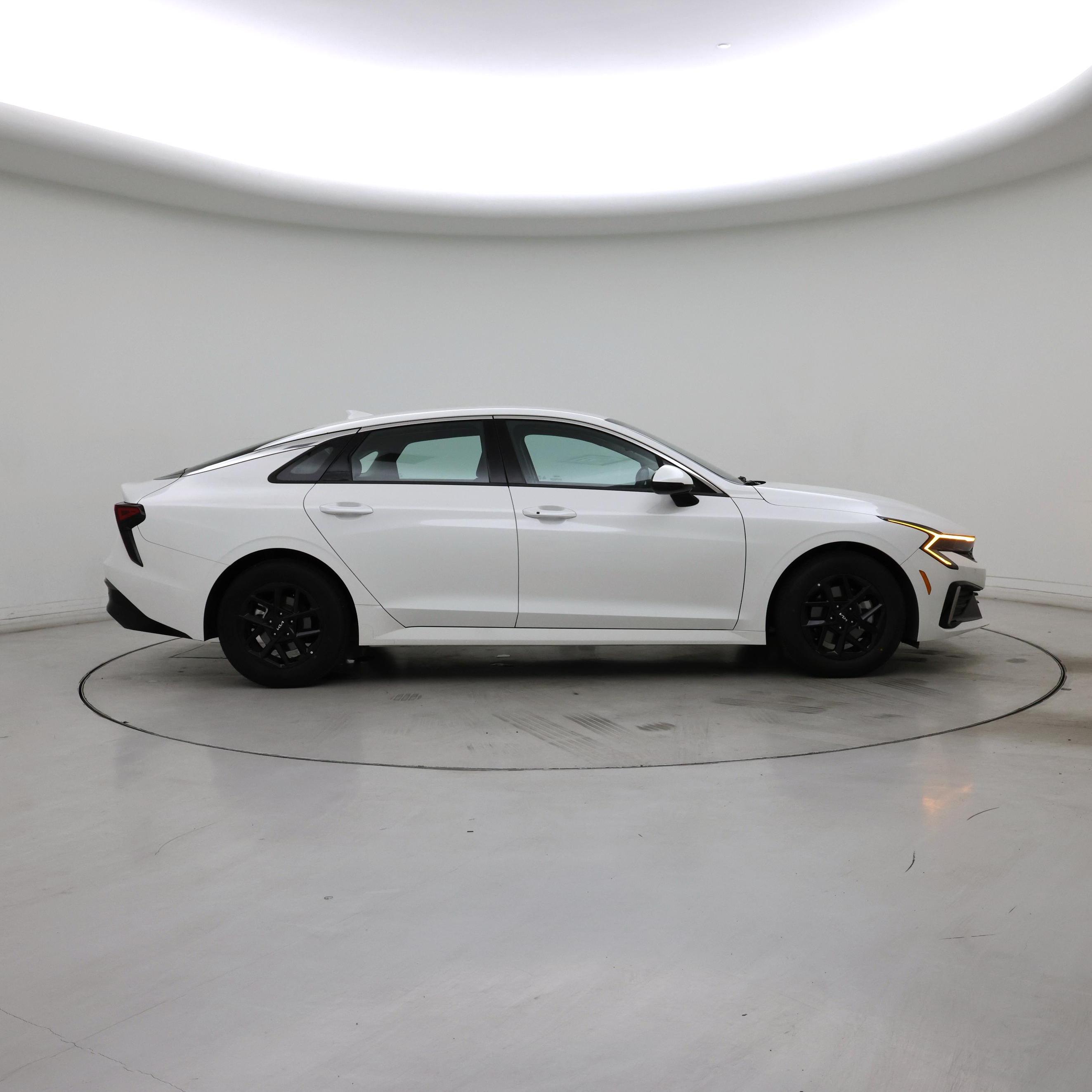 Thumbnail: 2025 Kia K5 - 7