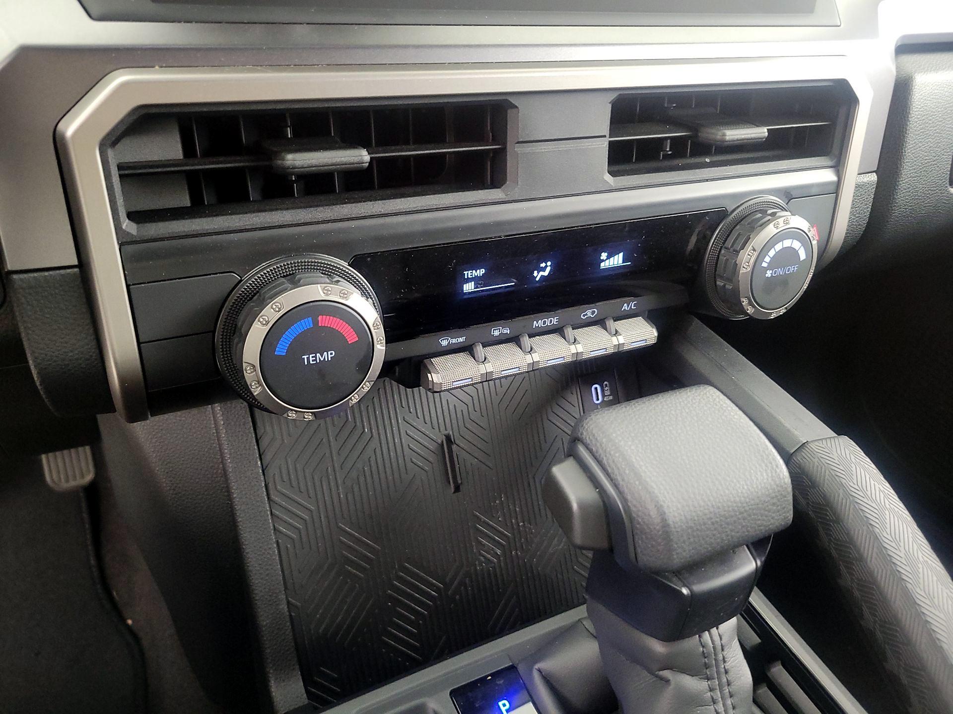 Thumbnail: 2025 Toyota 4Runner - 16