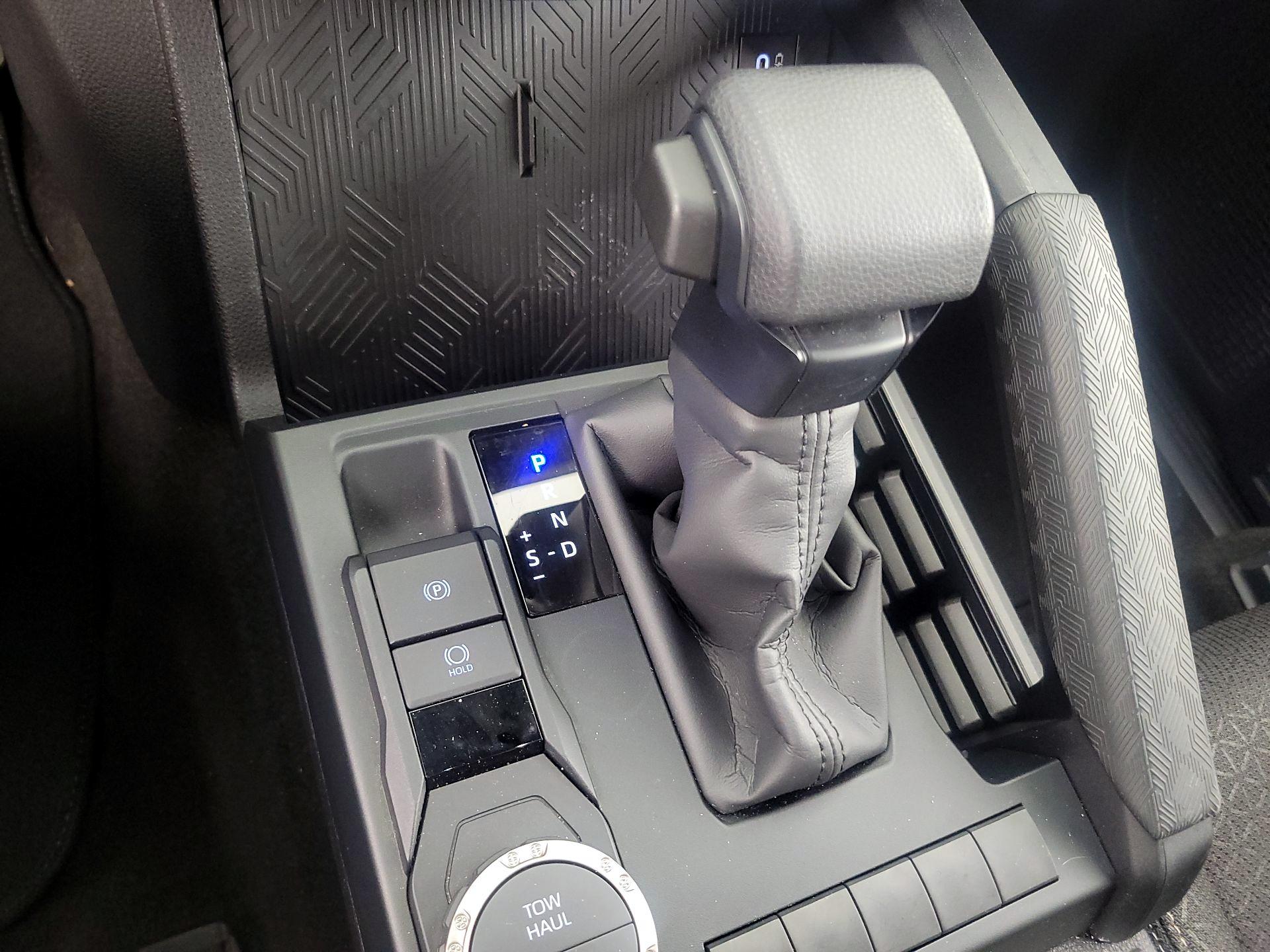 Thumbnail: 2025 Toyota 4Runner - 17