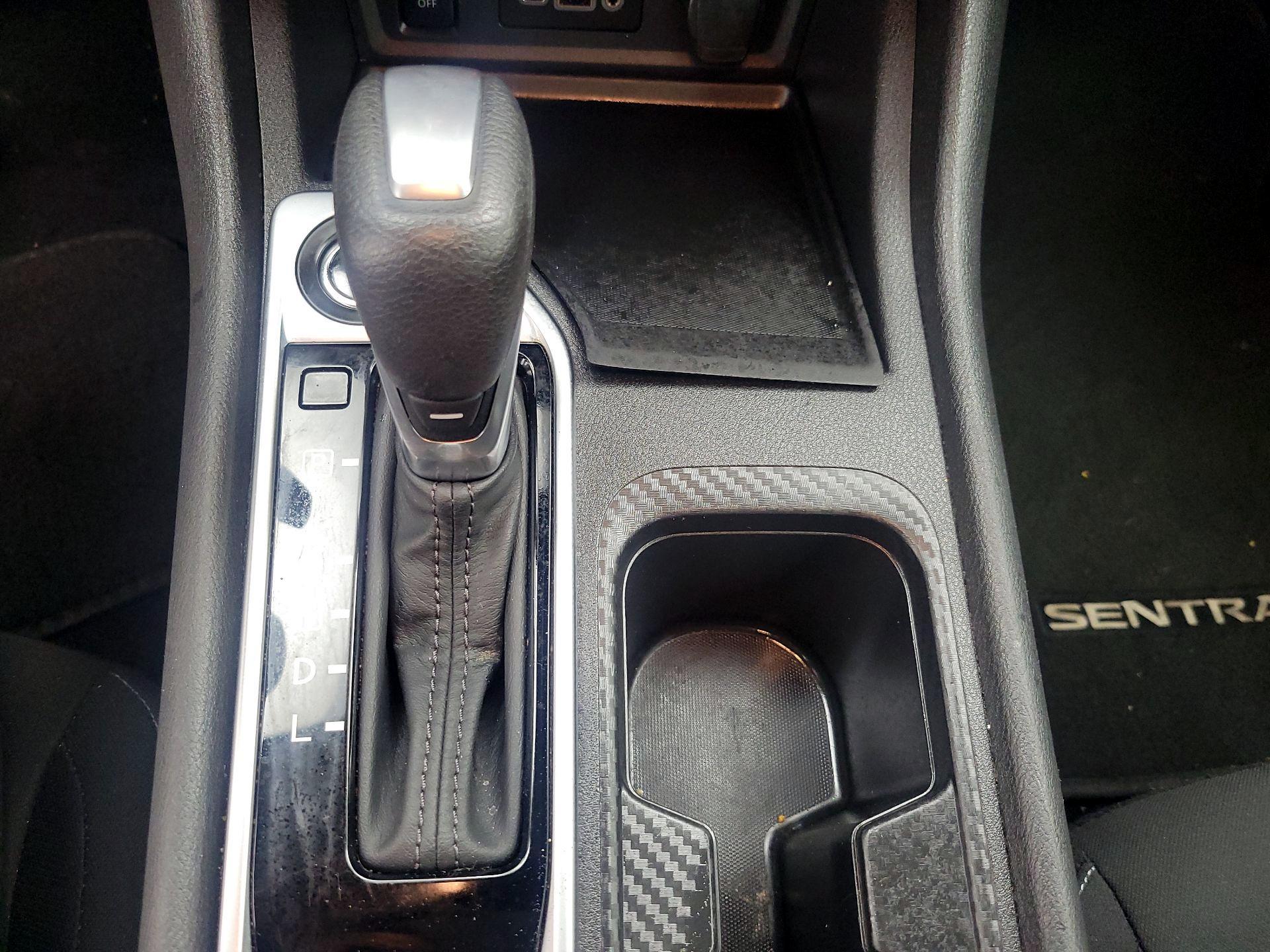 Thumbnail: 2025 Nissan Sentra - 17