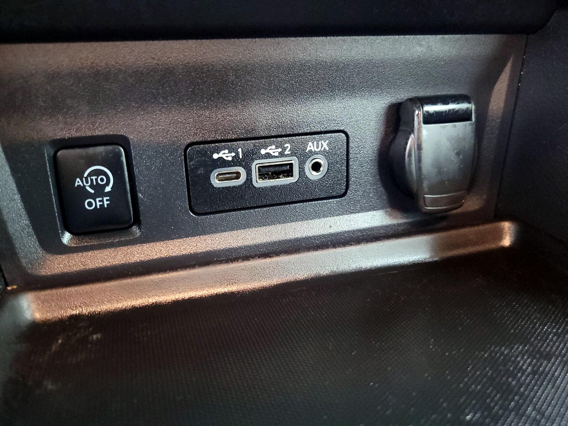 Thumbnail: 2025 Nissan Sentra - 18