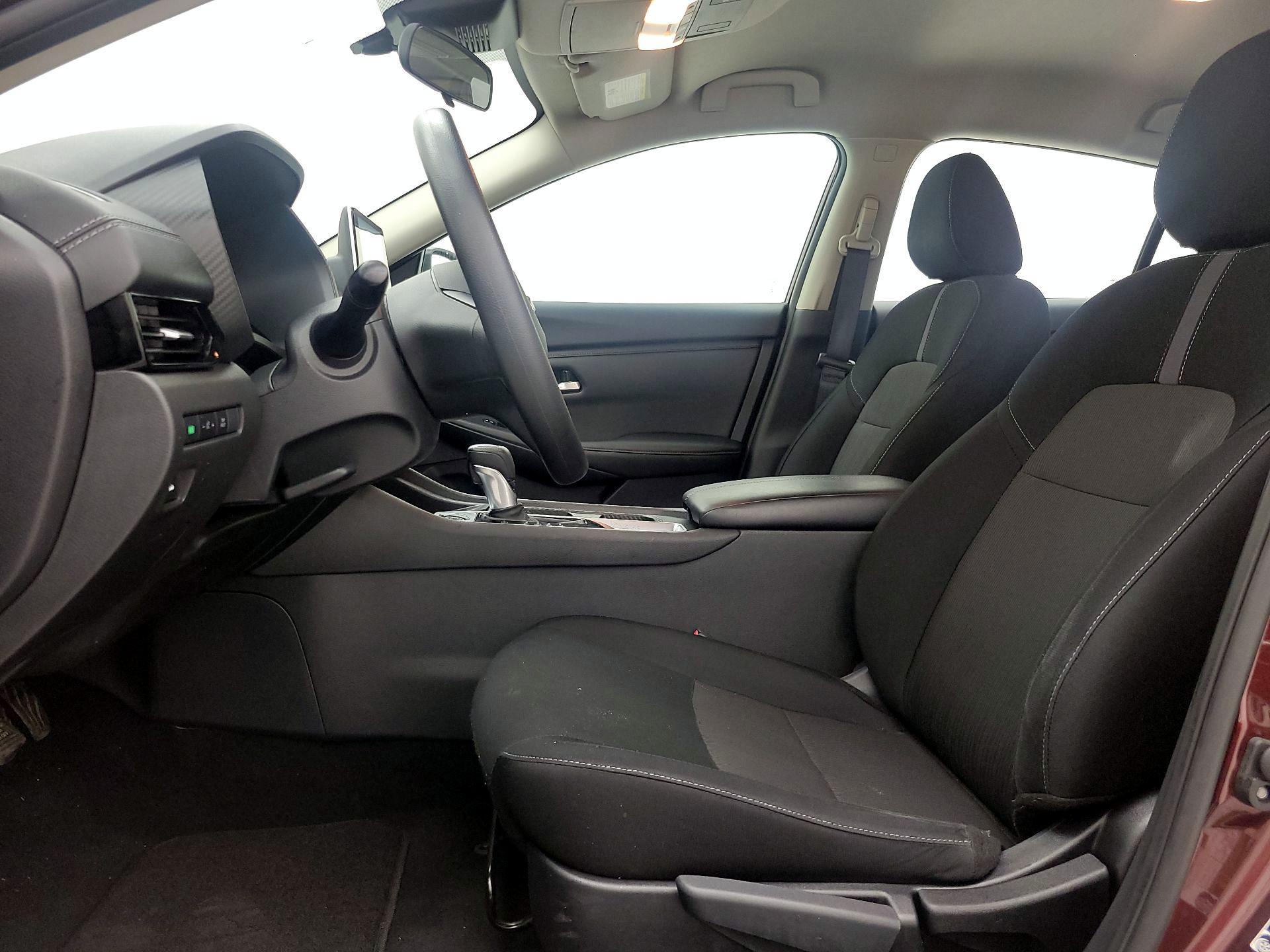 Thumbnail: 2025 Nissan Sentra - 19