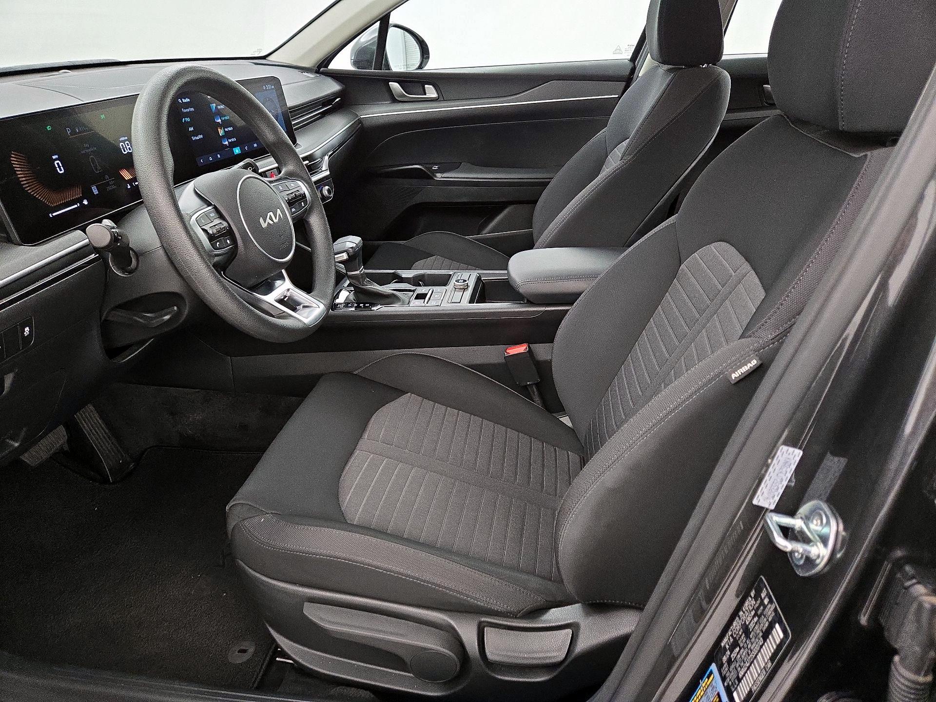 Thumbnail: 2025 Kia K5 - 11