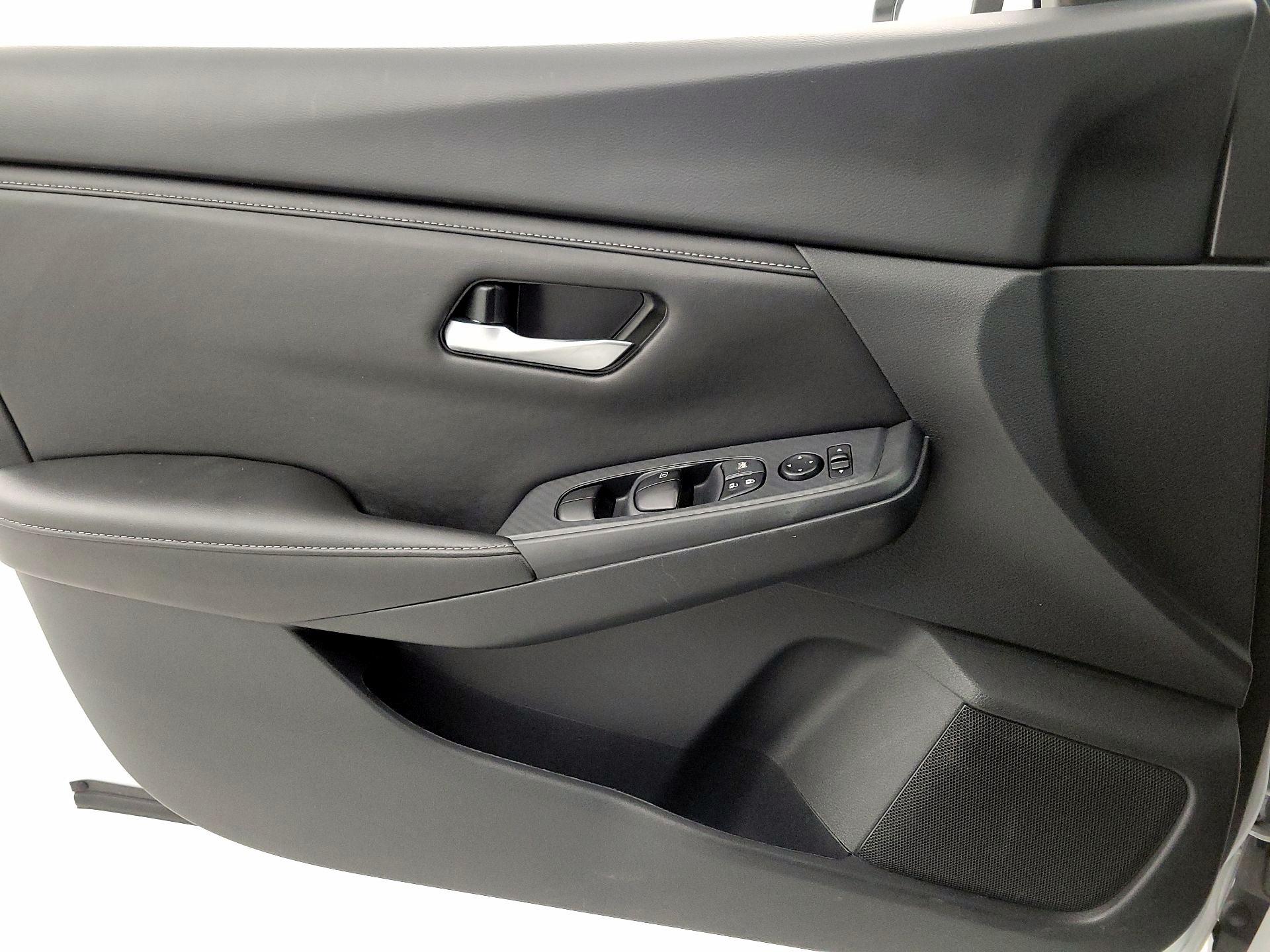 Thumbnail: 2024 Nissan Sentra - 12