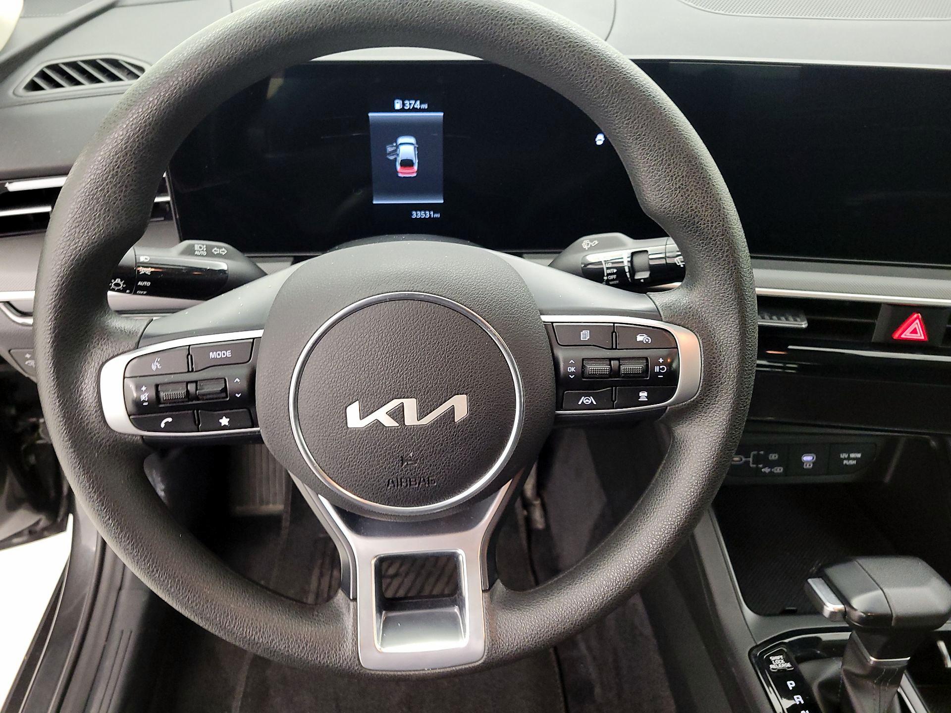 Thumbnail: 2025 Kia K5 - 10