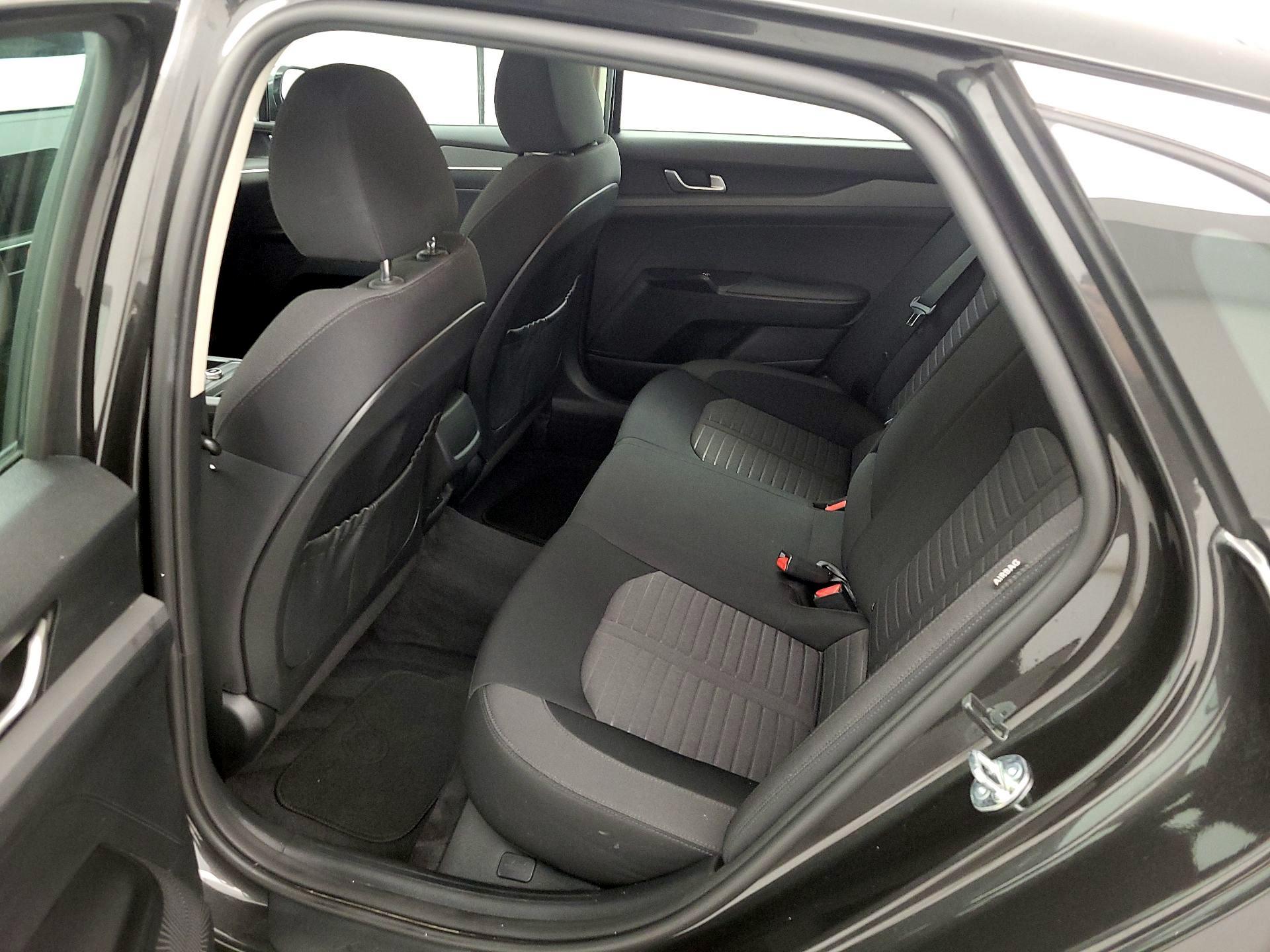 Thumbnail: 2025 Kia K5 - 19