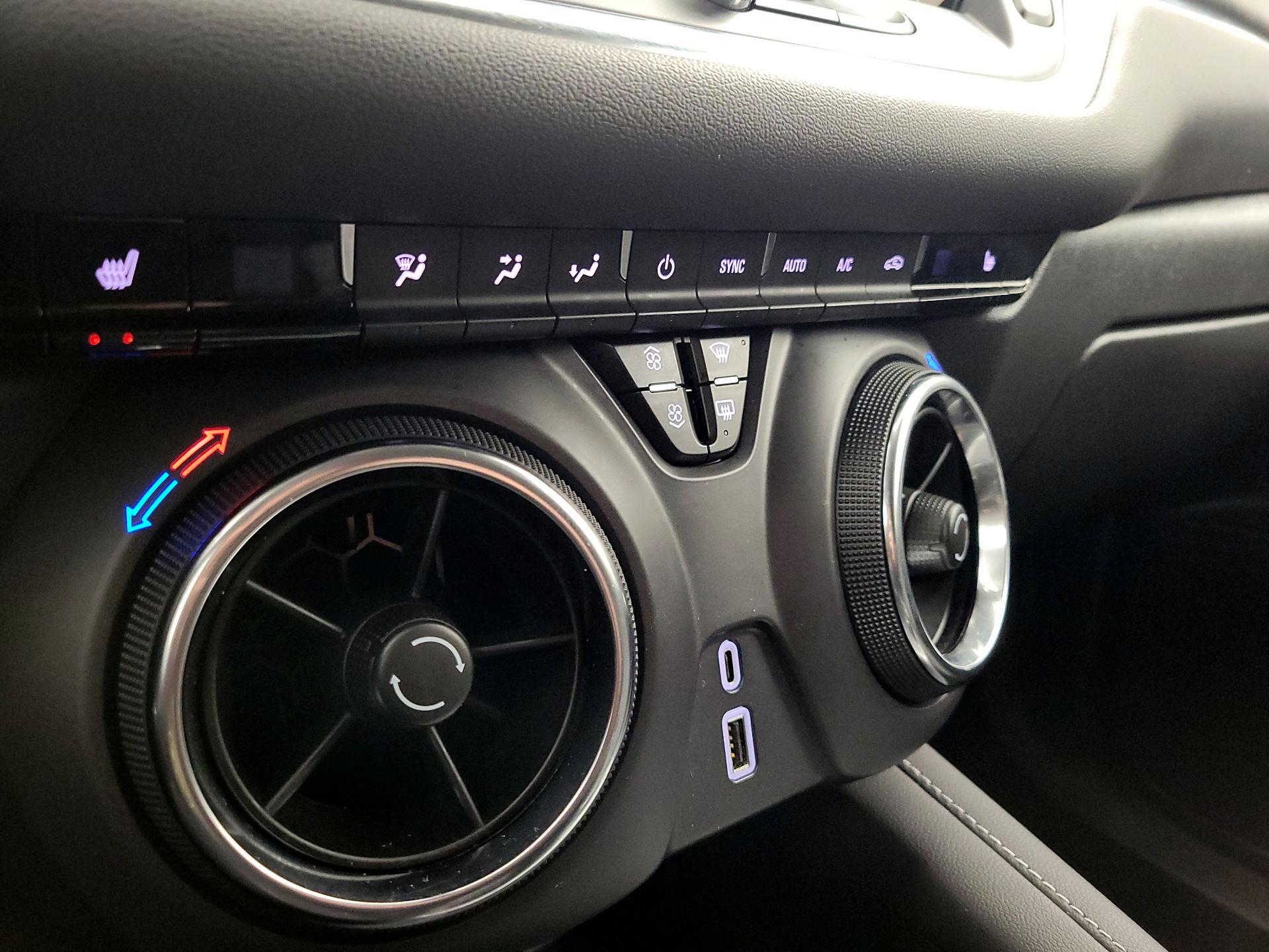 Thumbnail: 2025 Chevrolet Blazer - 16