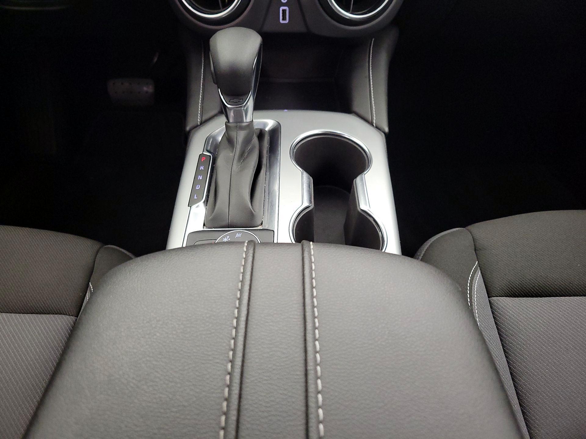 Thumbnail: 2025 Chevrolet Blazer - 17