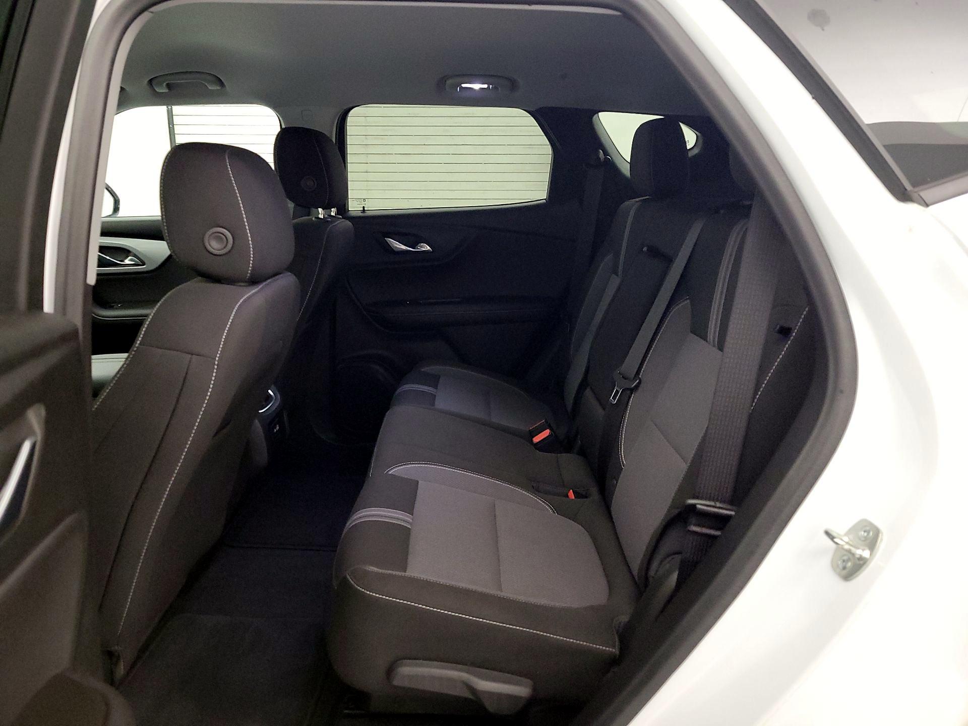 Thumbnail: 2025 Chevrolet Blazer - 19