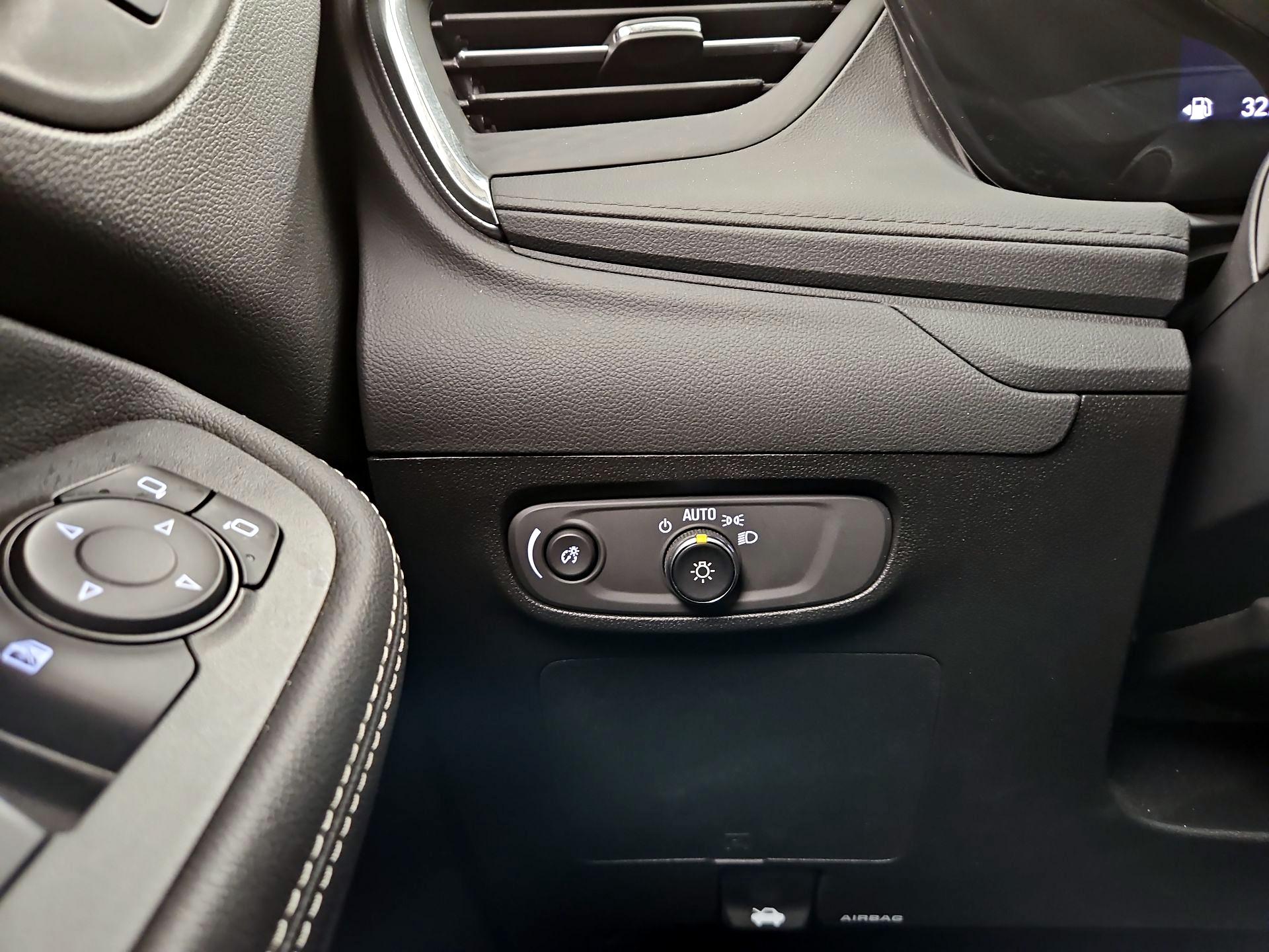 Thumbnail: 2025 Buick Encore GX - 13