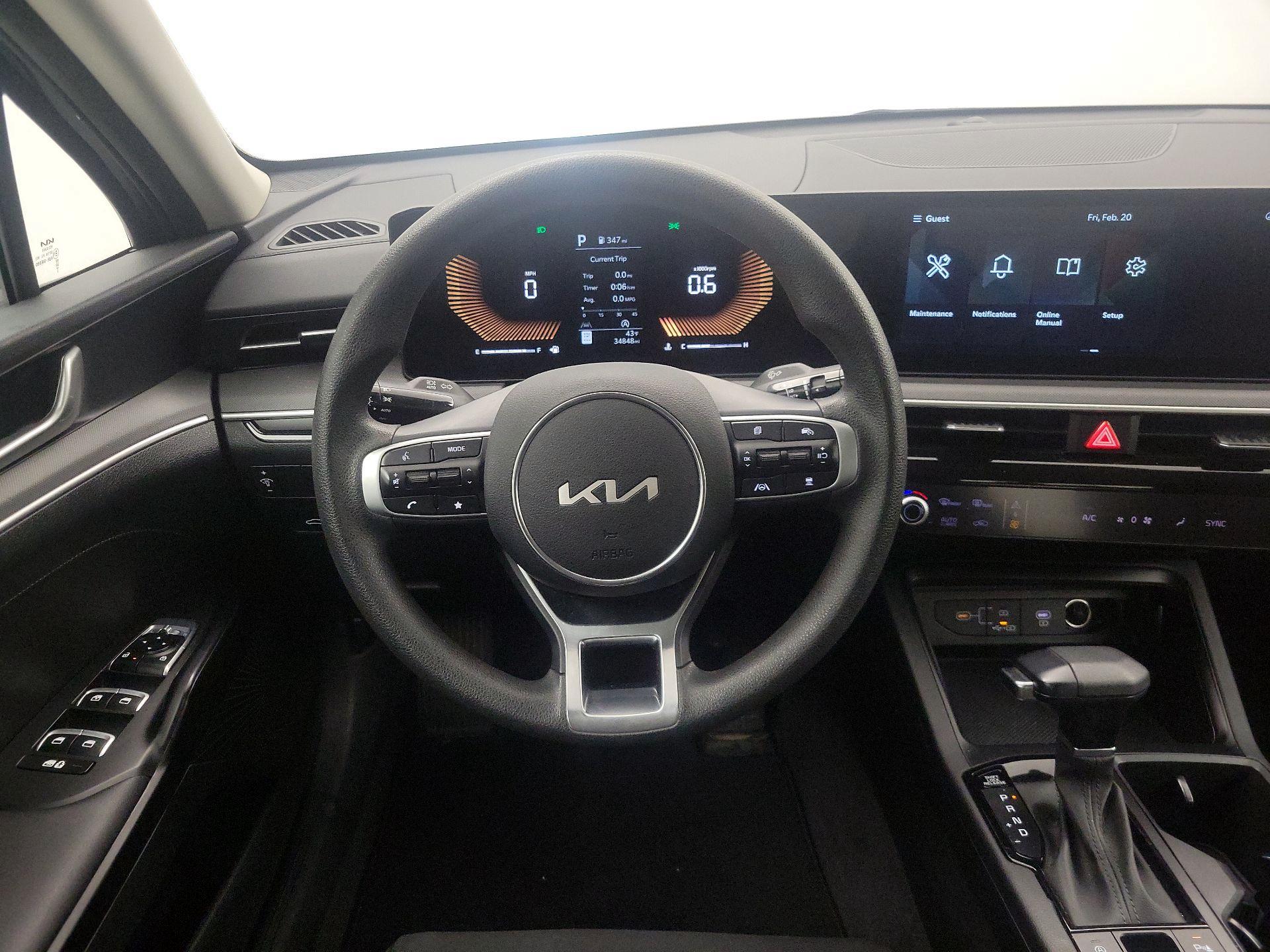 Thumbnail: 2025 Kia K5 - 10