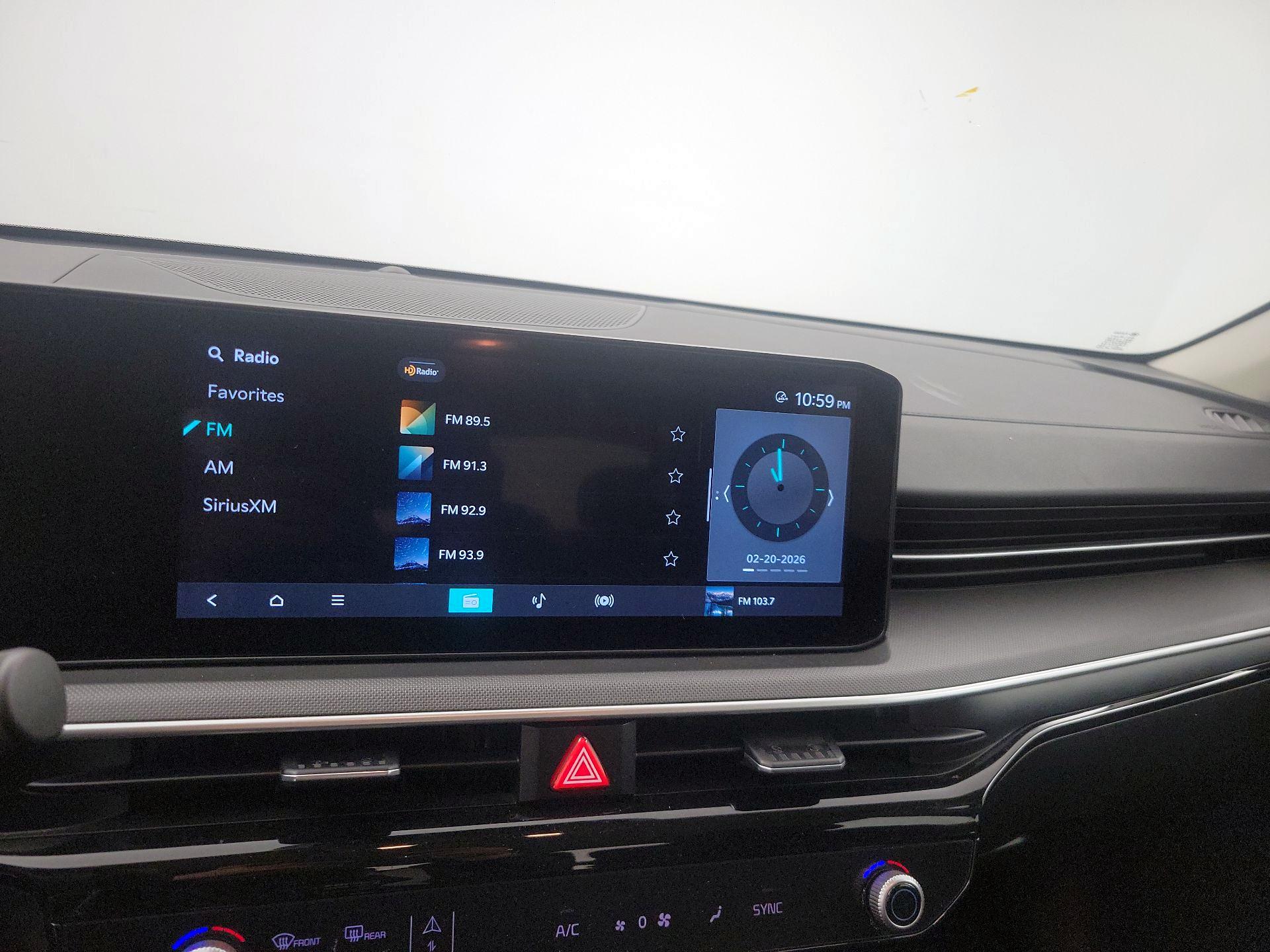 Thumbnail: 2025 Kia K5 - 15