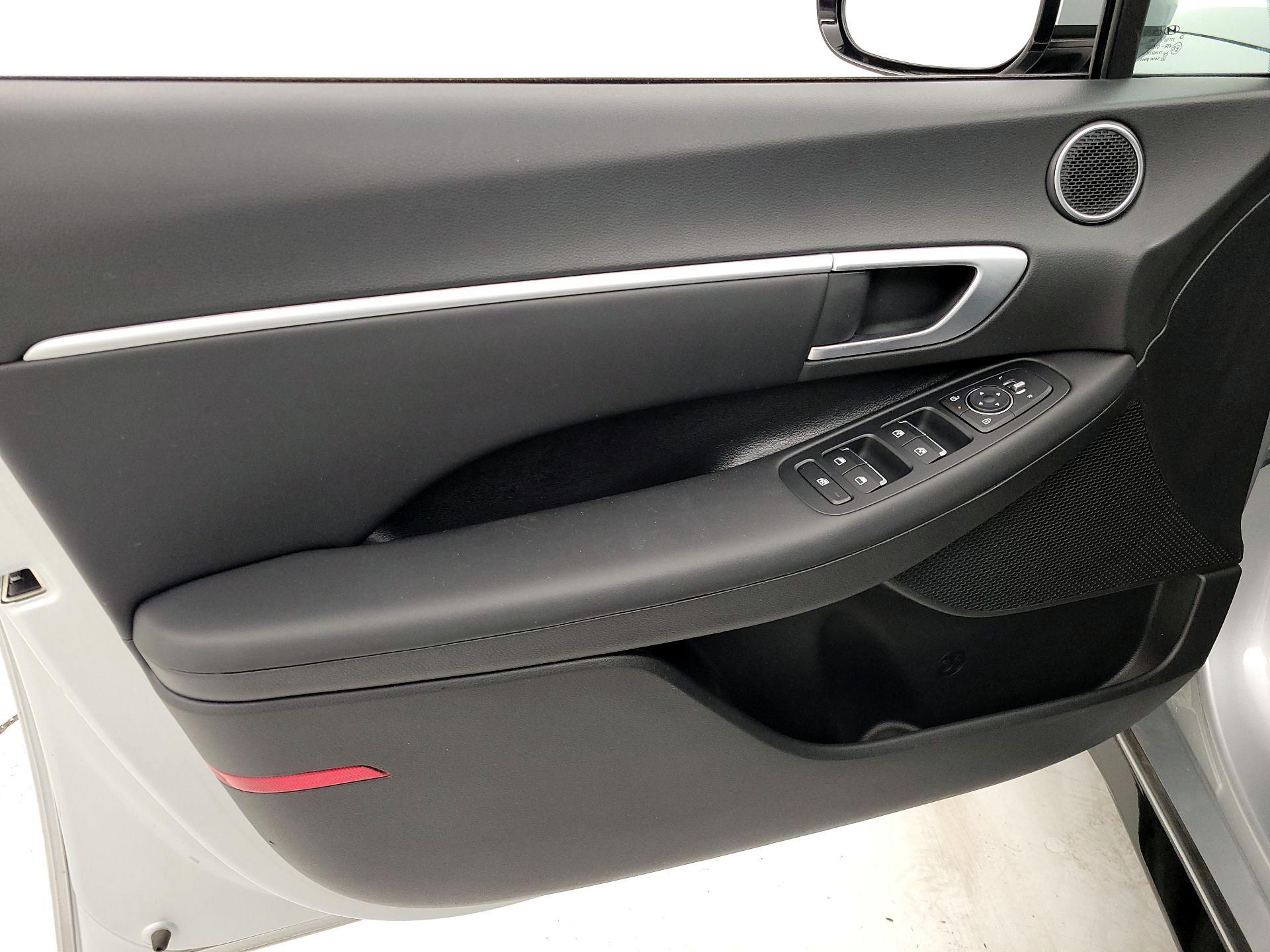 Thumbnail: 2025 Hyundai Sonata - 12