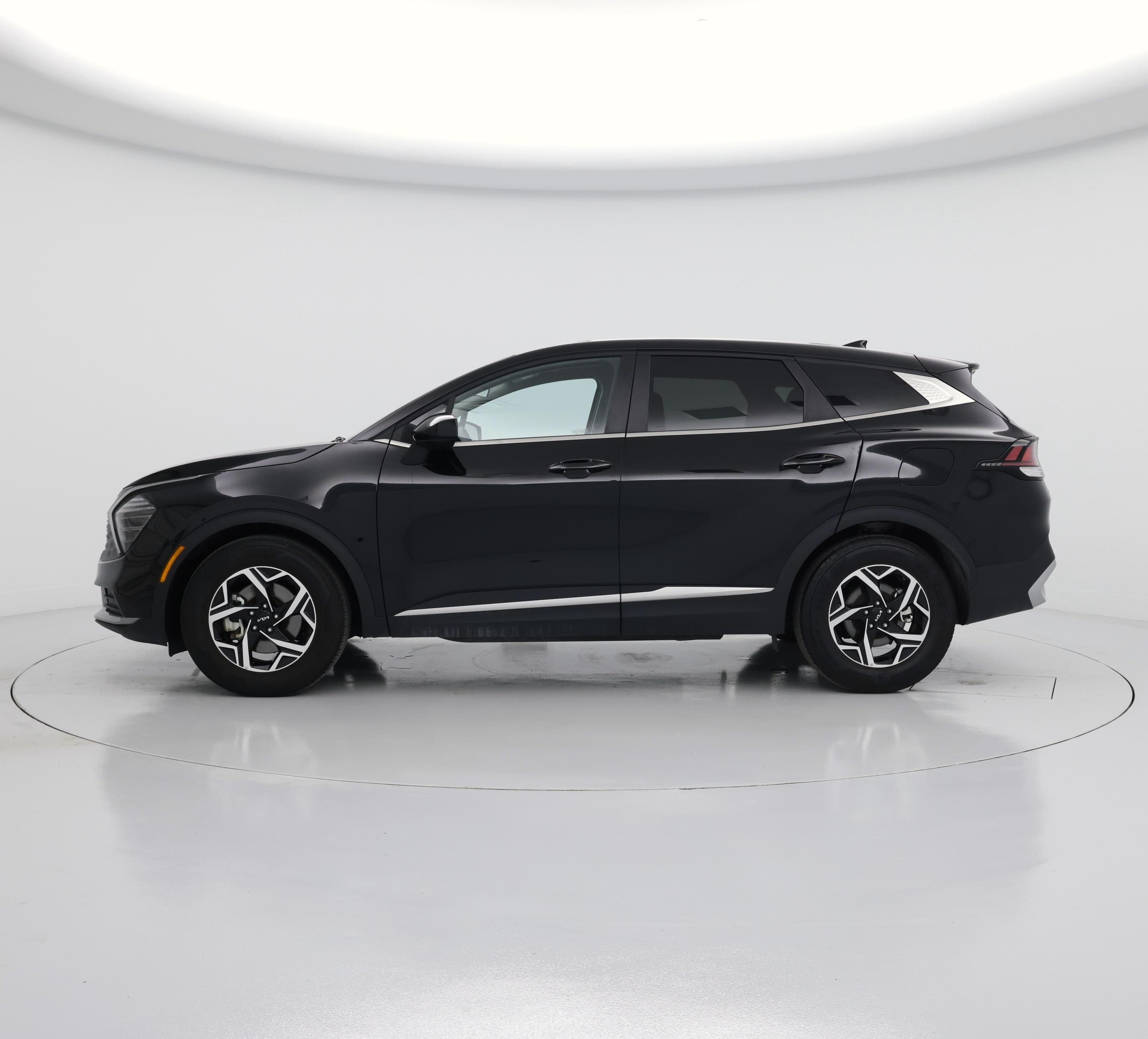 Thumbnail: 2025 Kia Sportage - 3