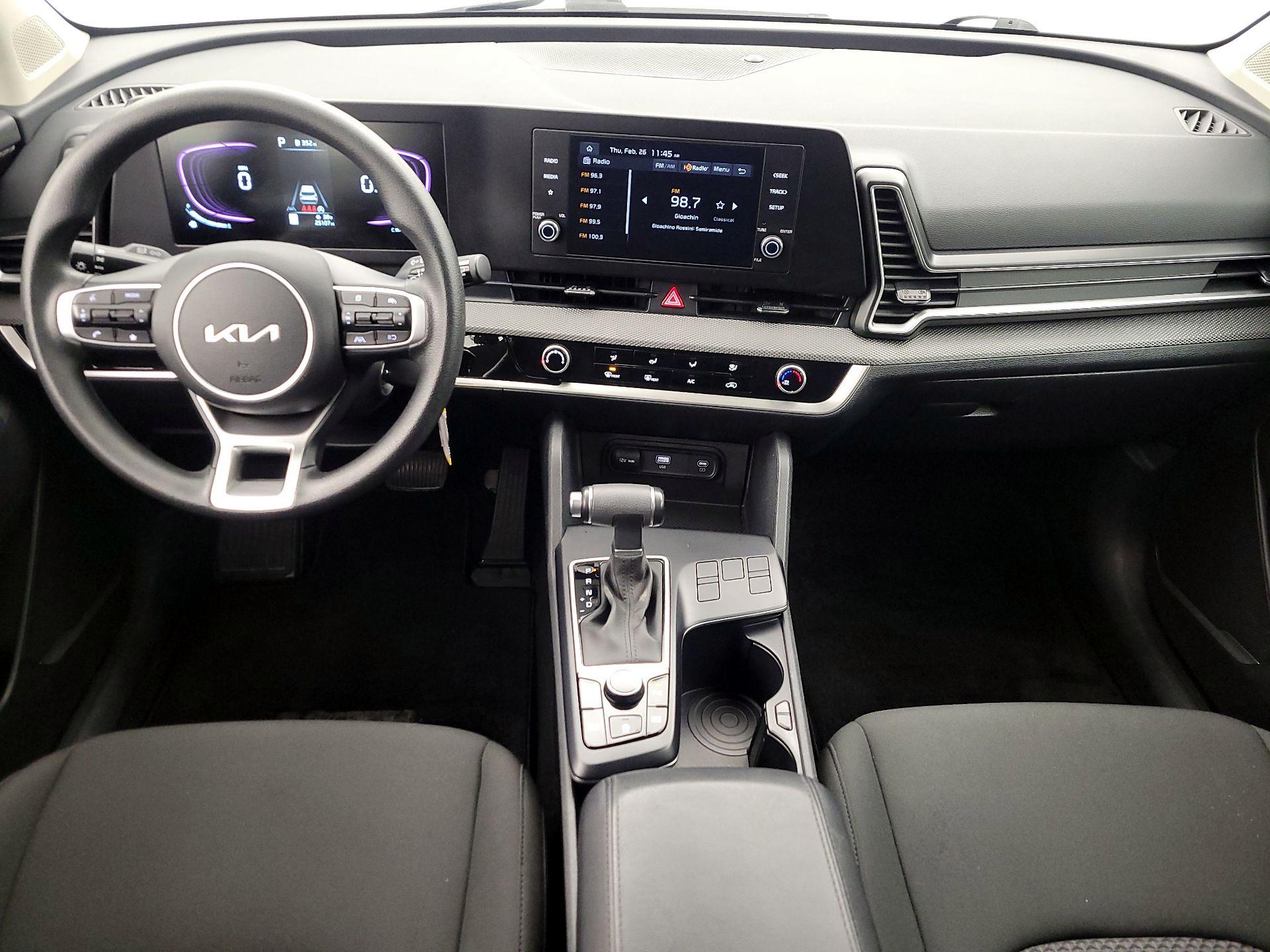 Thumbnail: 2025 Kia Sportage - 9