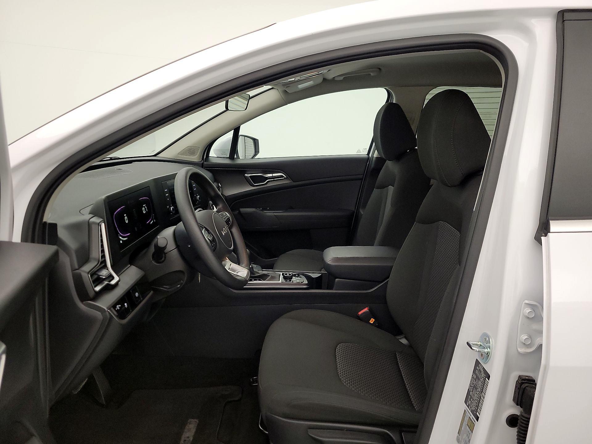 Thumbnail: 2025 Kia Sportage - 11