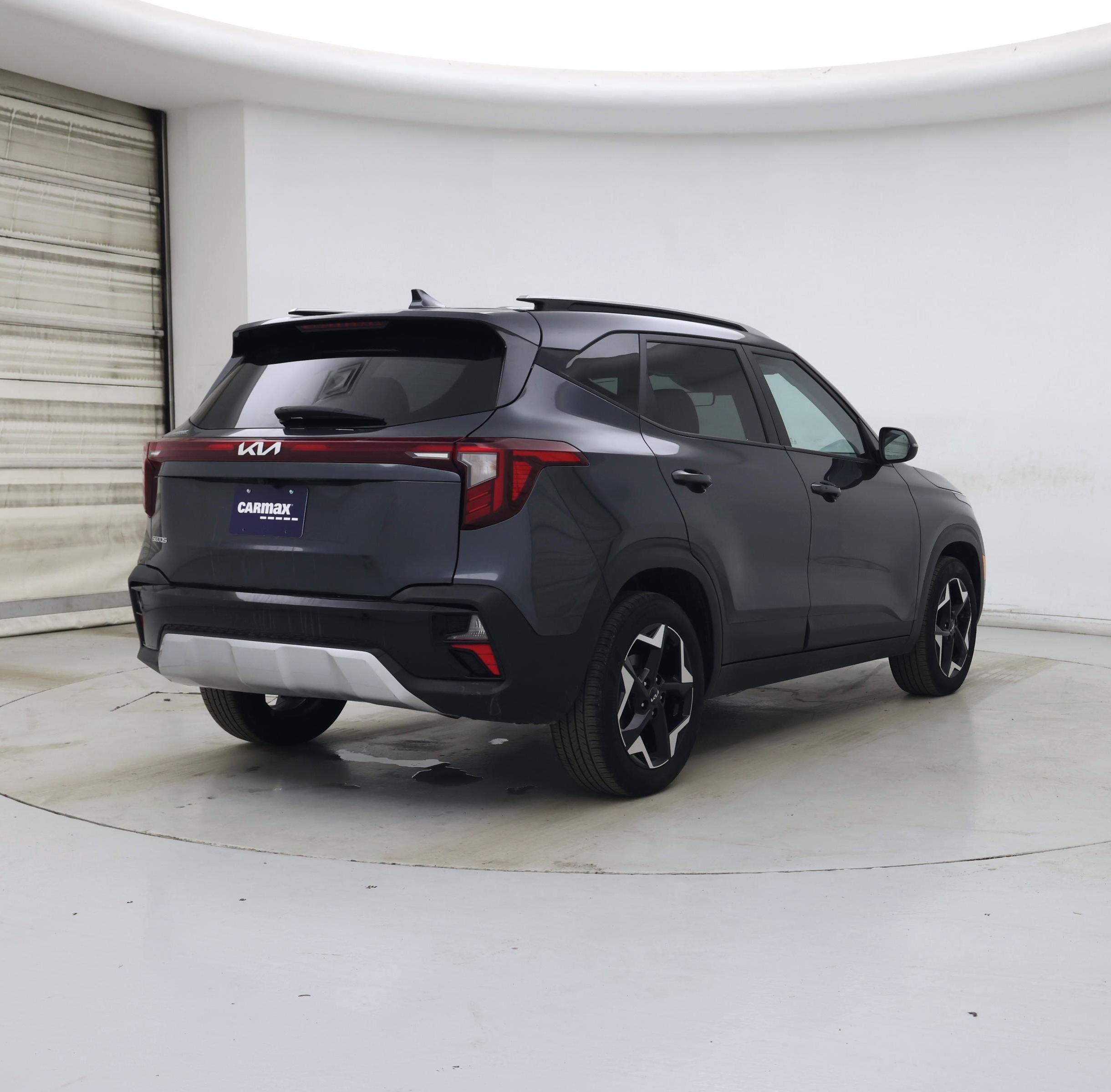 Thumbnail: 2025 Kia Seltos - 8