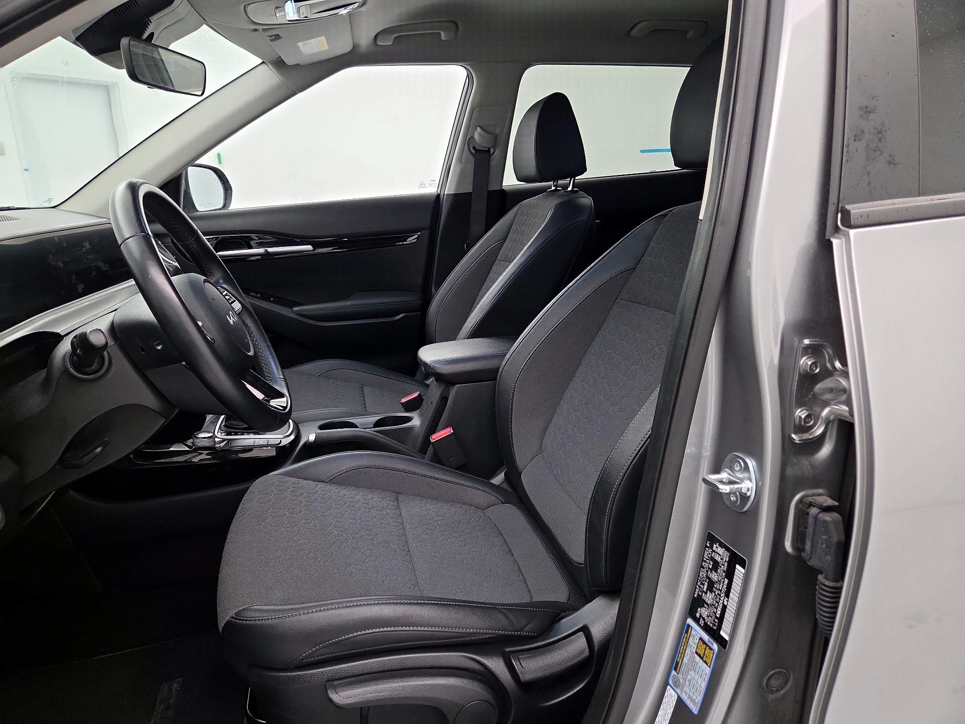 Thumbnail: 2025 Kia Seltos - 11