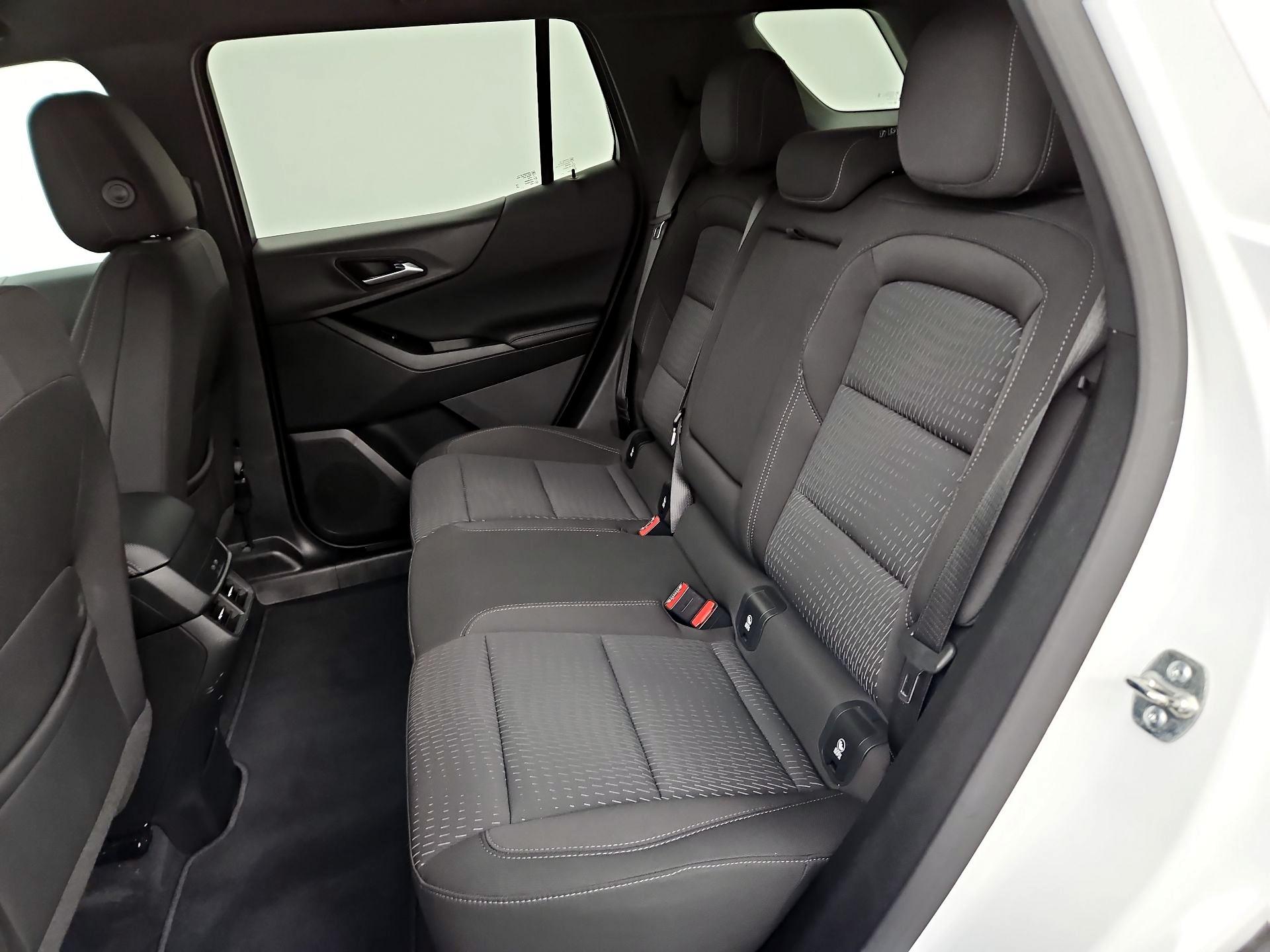 Thumbnail: 2025 Chevrolet Equinox - 20