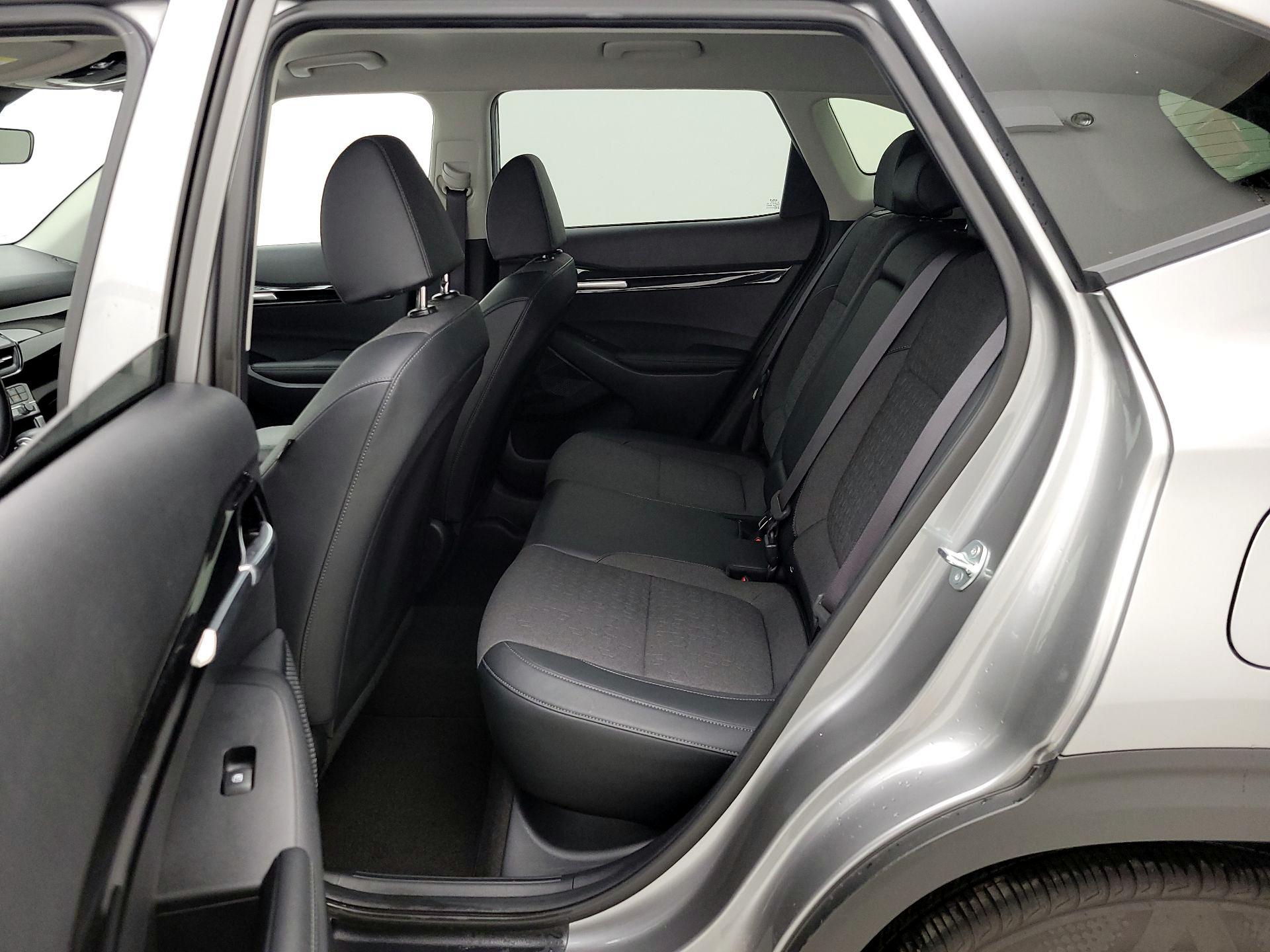 Thumbnail: 2025 Kia Seltos - 20