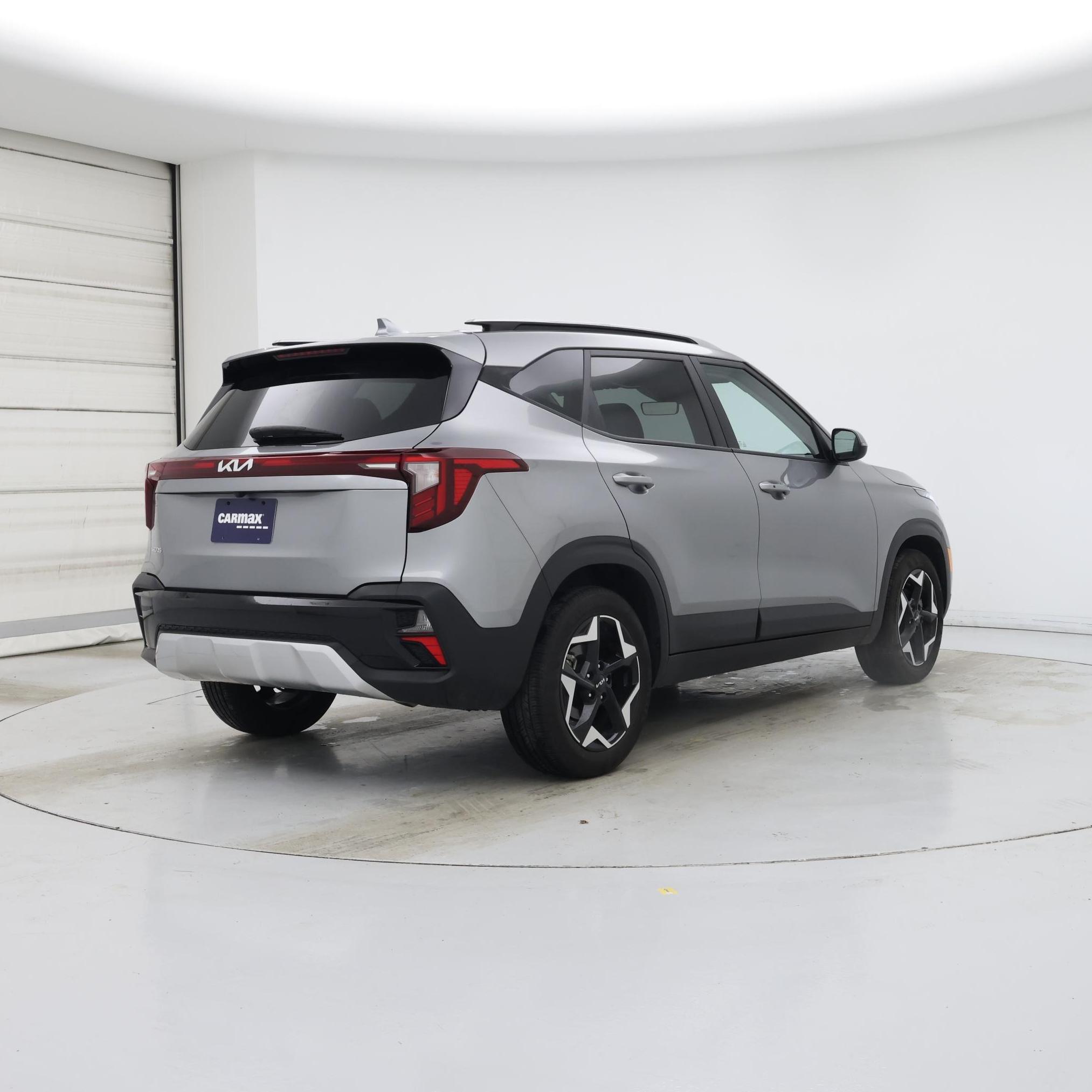 Thumbnail: 2025 Kia Seltos - 8