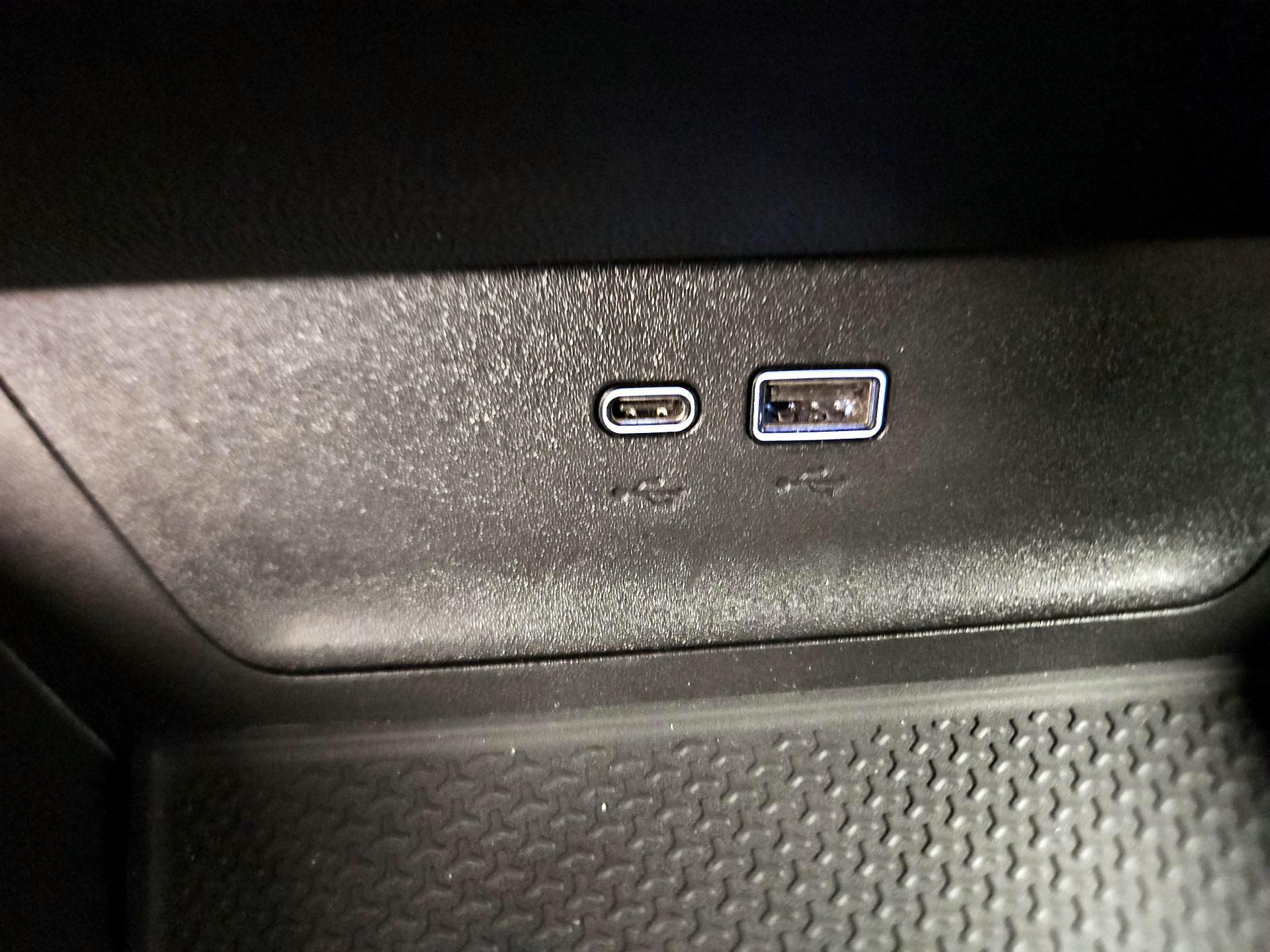 Thumbnail: 2025 Chevrolet Equinox - 18