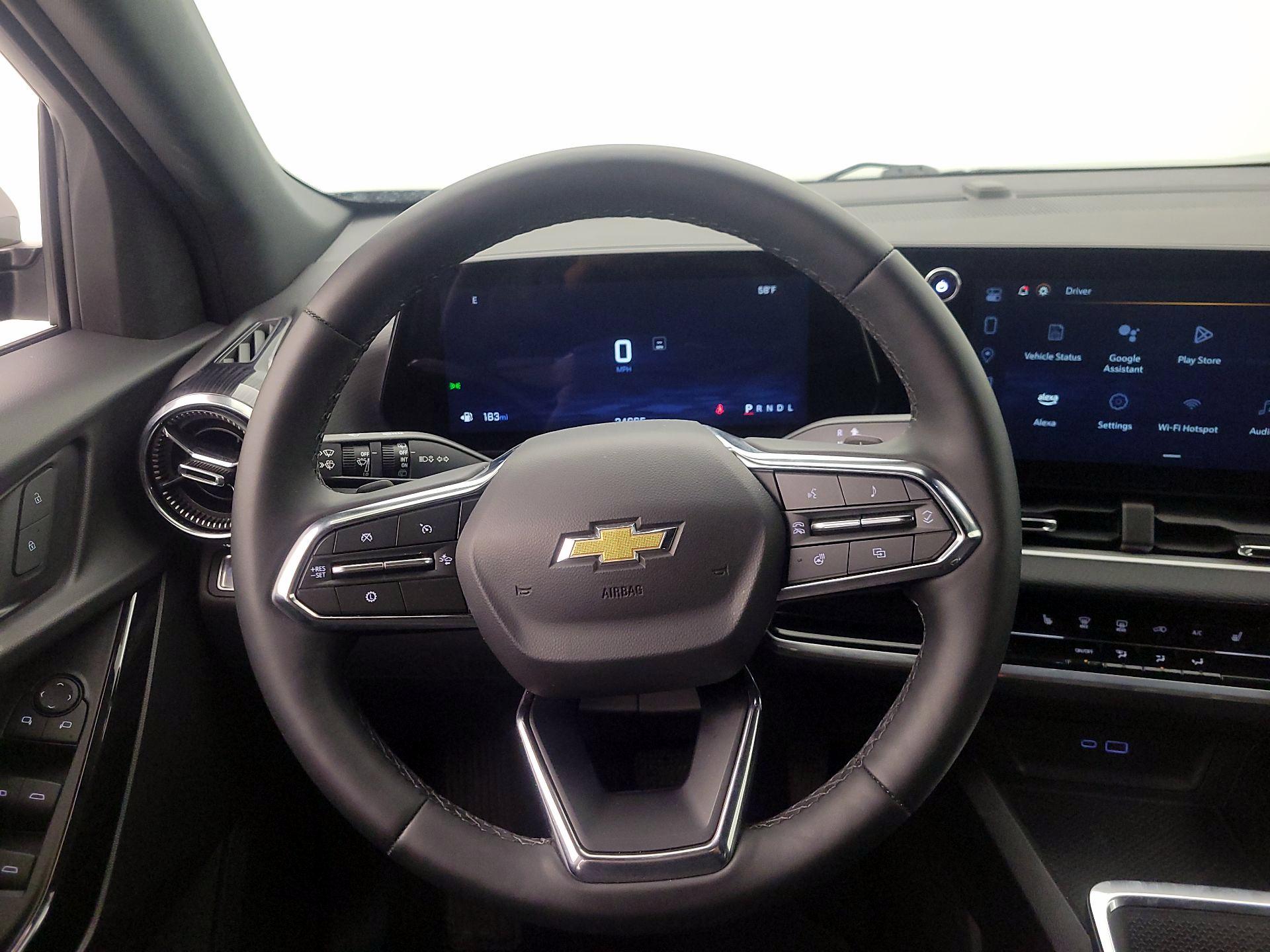 Thumbnail: 2025 Chevrolet Equinox - 18