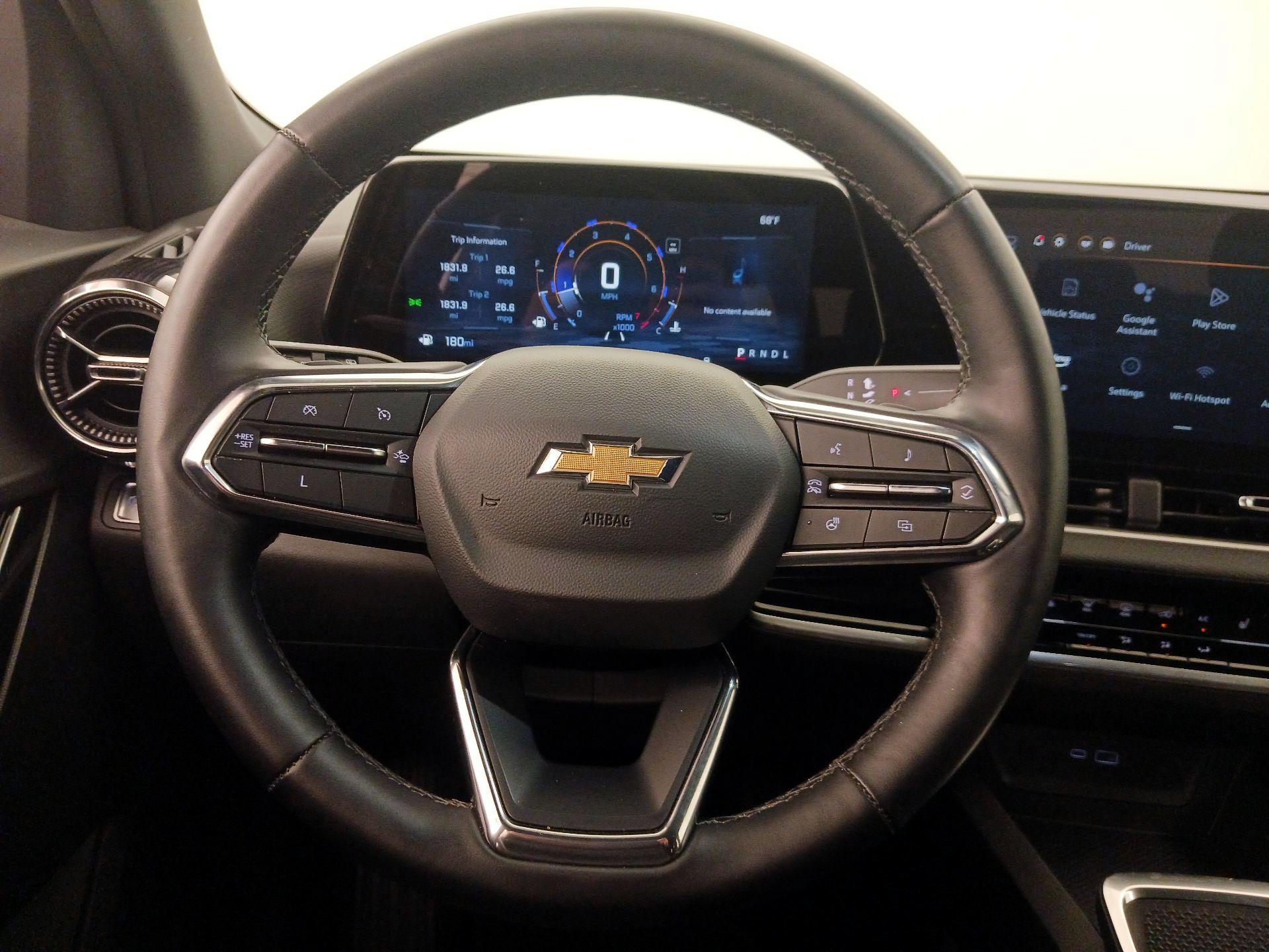 Thumbnail: 2025 Chevrolet Equinox - 10