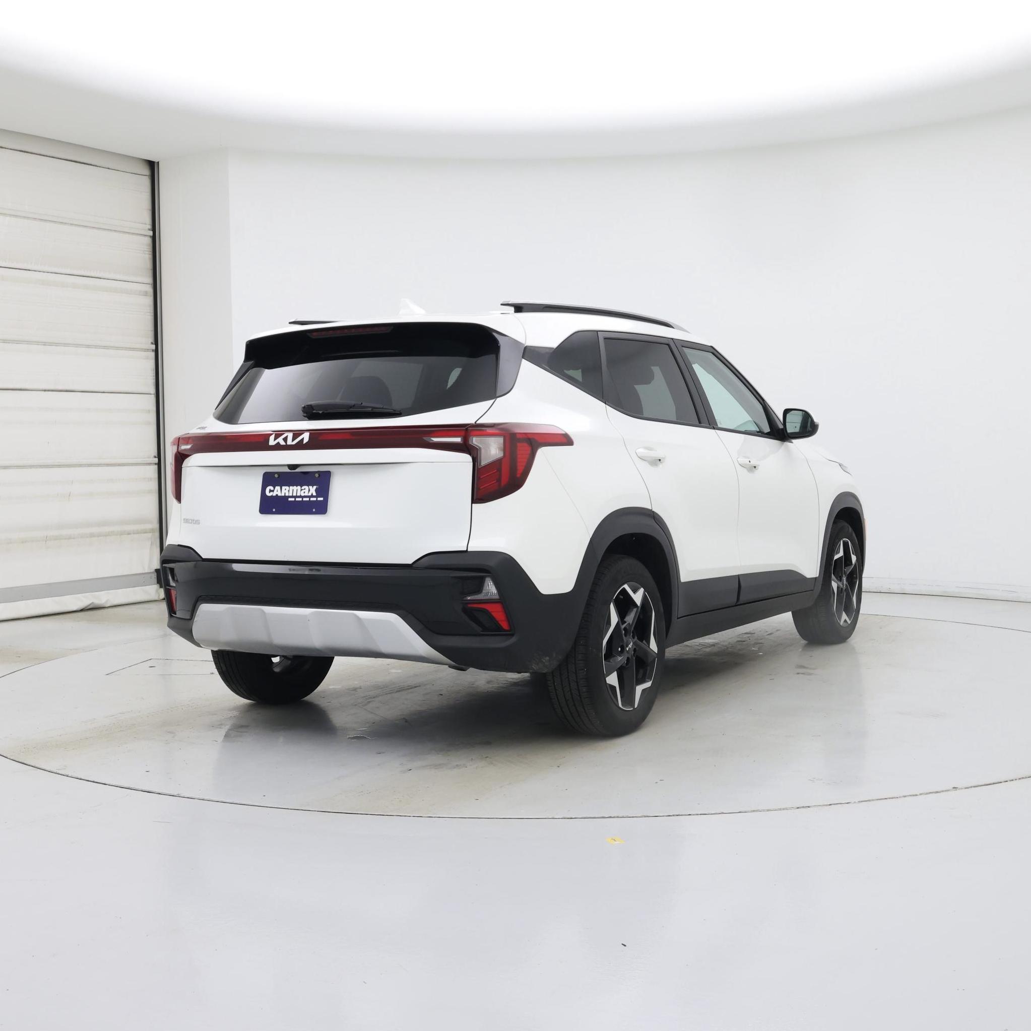 Thumbnail: 2025 Kia Seltos - 8