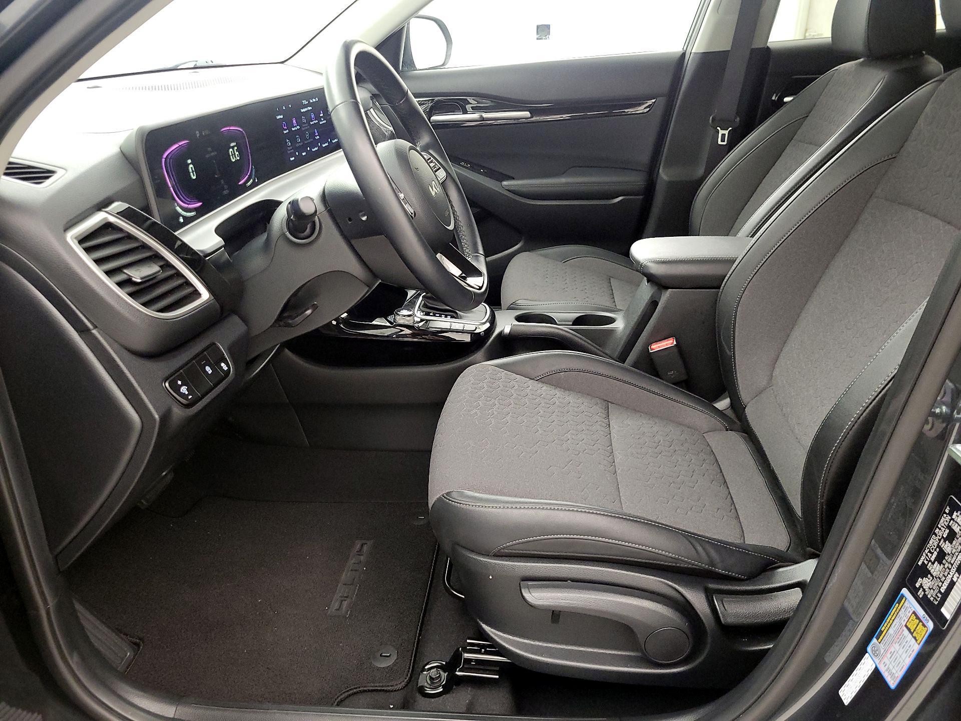 Thumbnail: 2025 Kia Seltos - 11