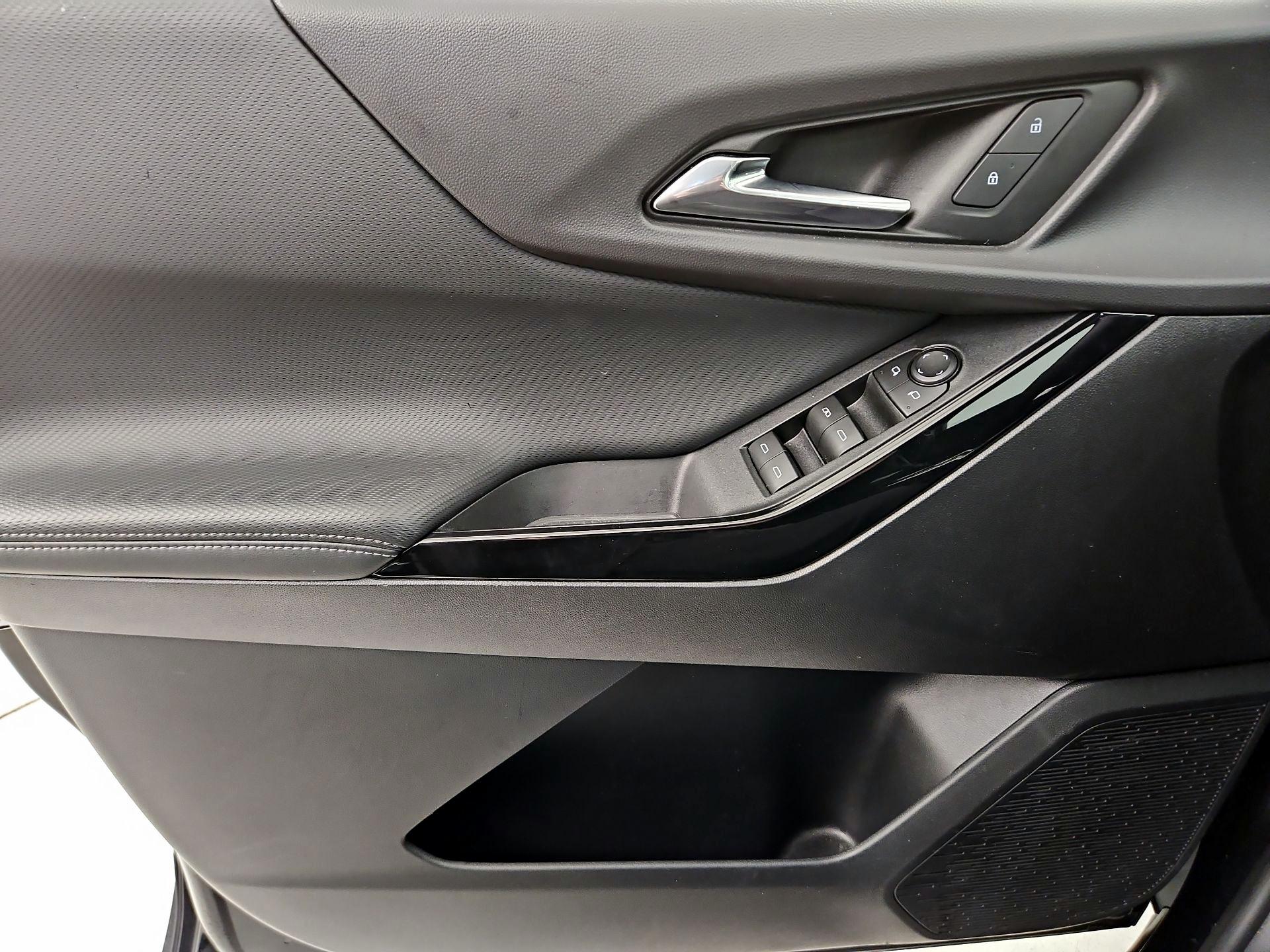 Thumbnail: 2025 Chevrolet Equinox - 12