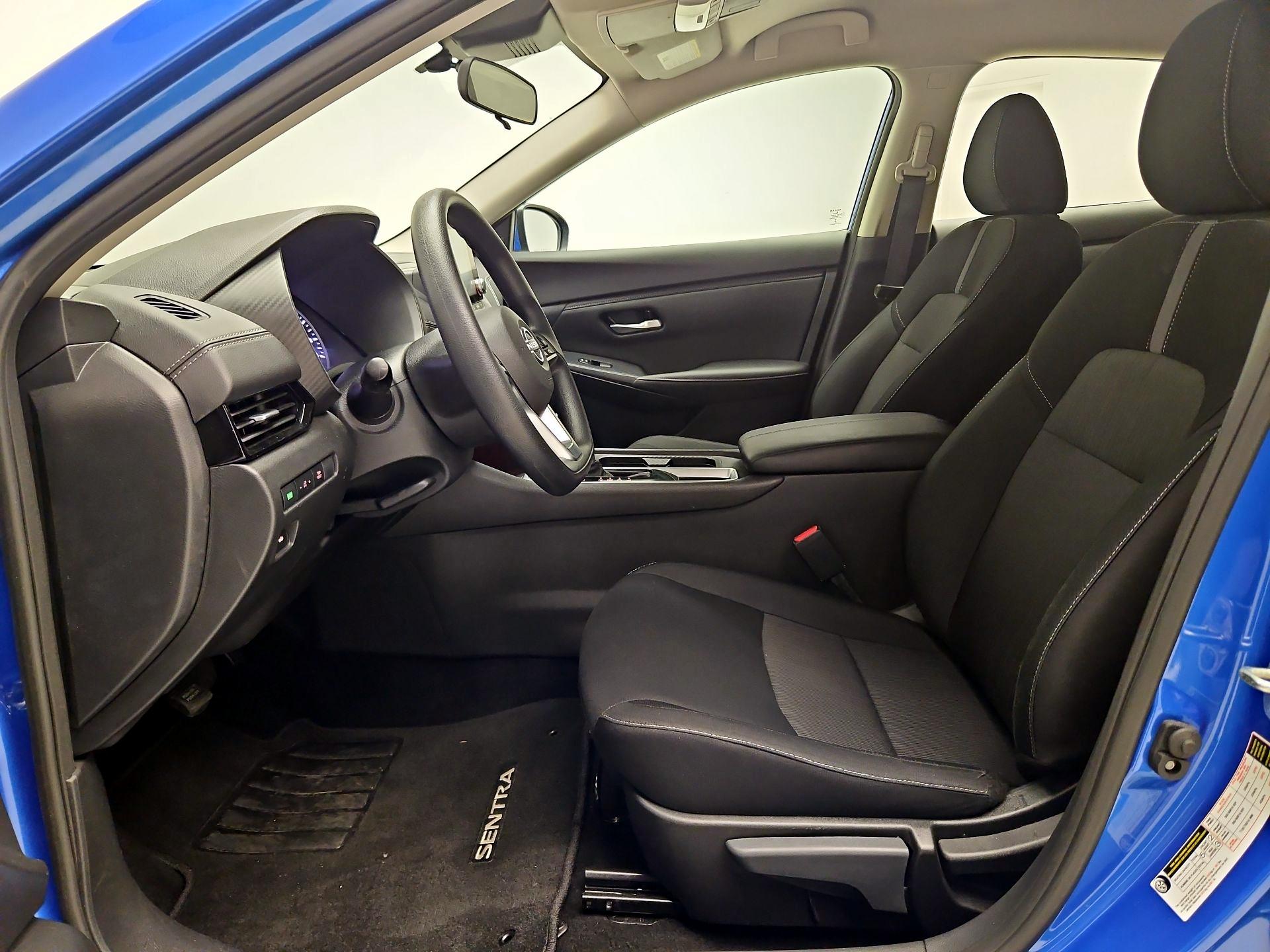 Thumbnail: 2025 Nissan Sentra - 11