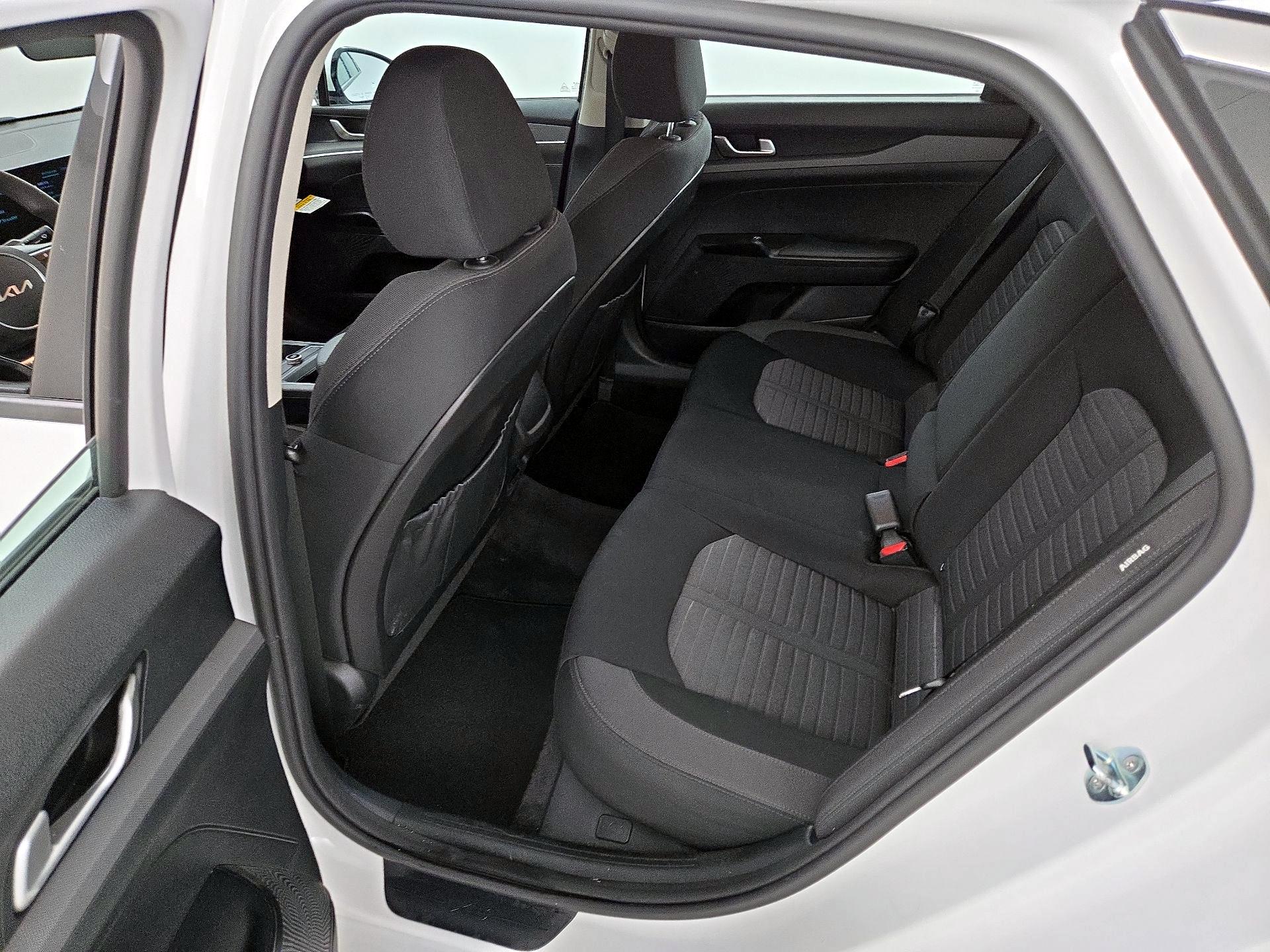 Thumbnail: 2025 Kia K5 - 20