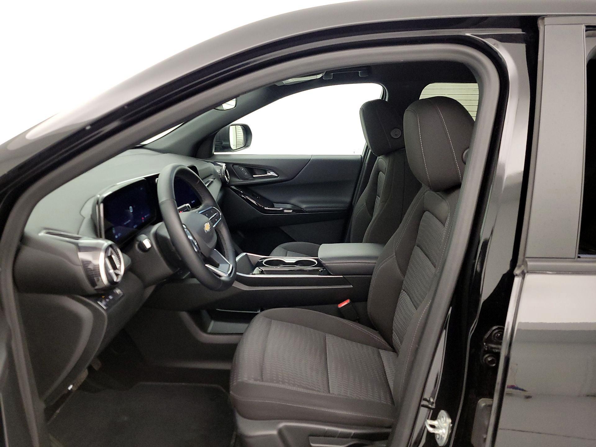 Thumbnail: 2025 Chevrolet Equinox - 11