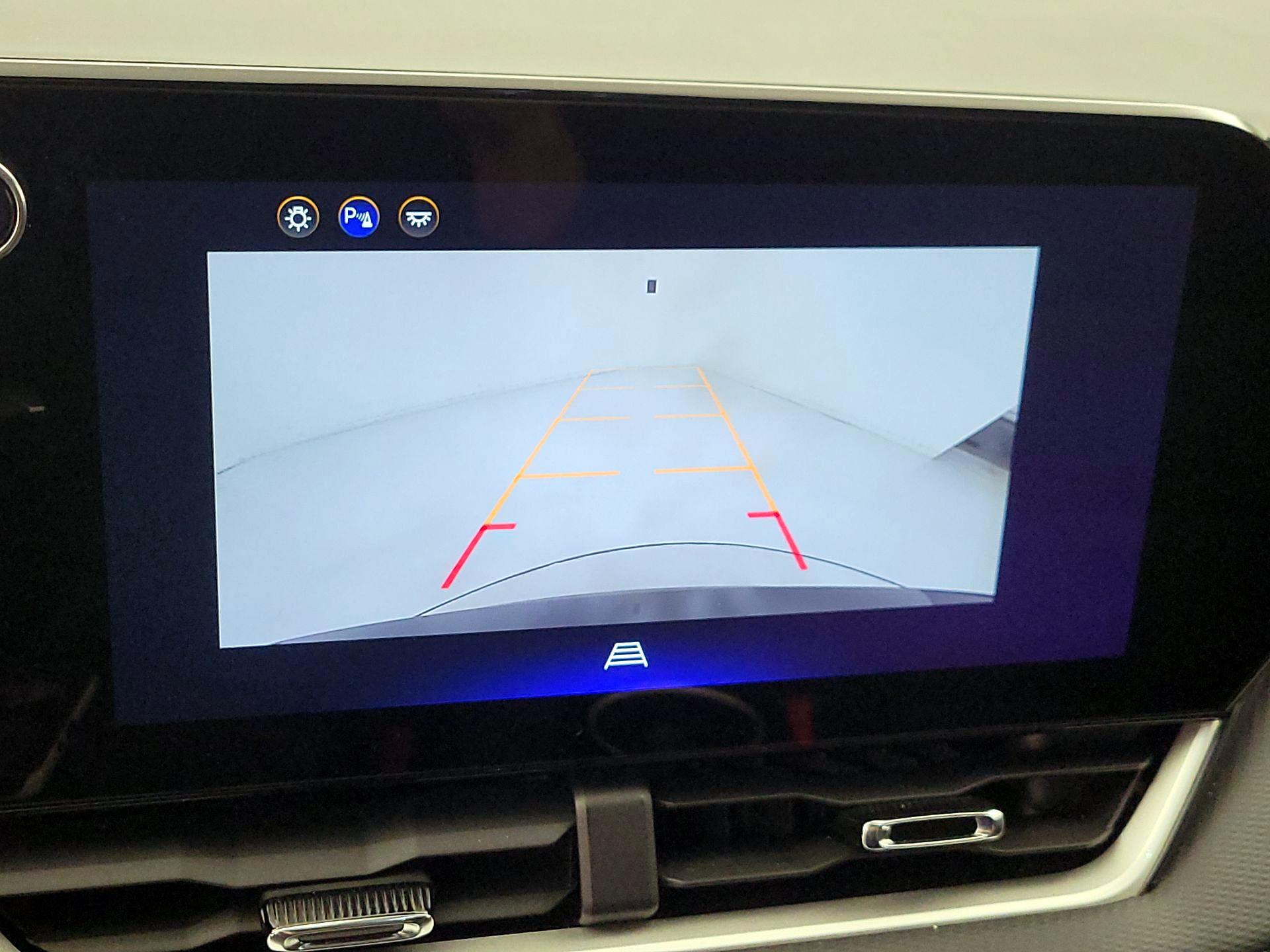 Thumbnail: 2025 Chevrolet Equinox - 14