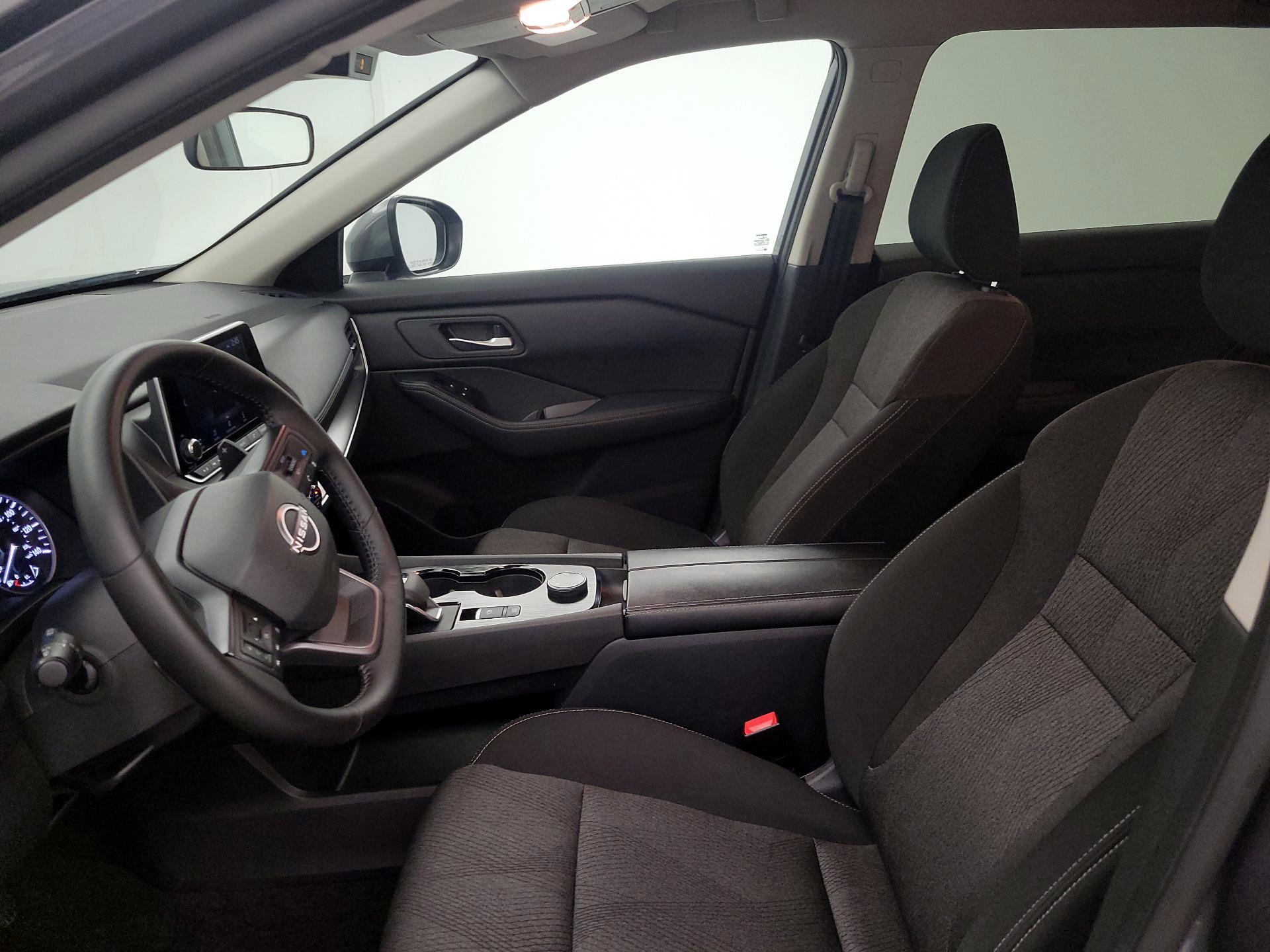 Thumbnail: 2025 Nissan Rogue - 11