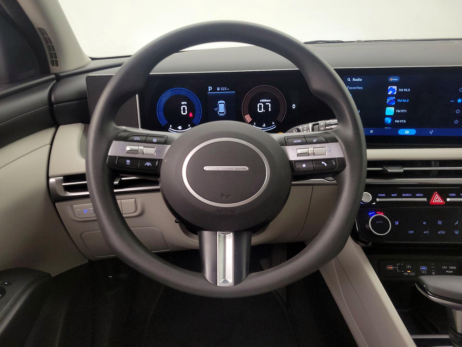 Thumbnail: 2025 Hyundai Tucson - 10