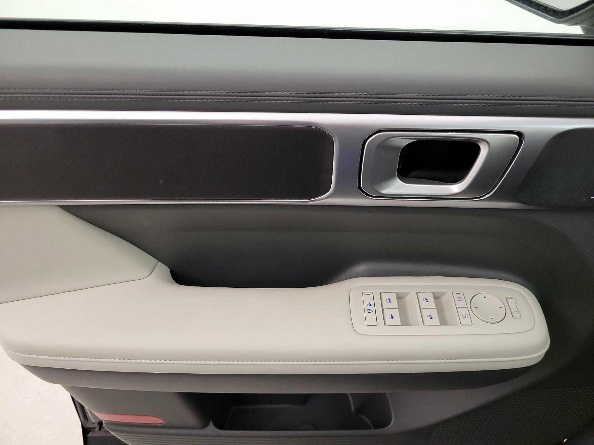 Thumbnail: 2025 Hyundai Santa Fe - 12