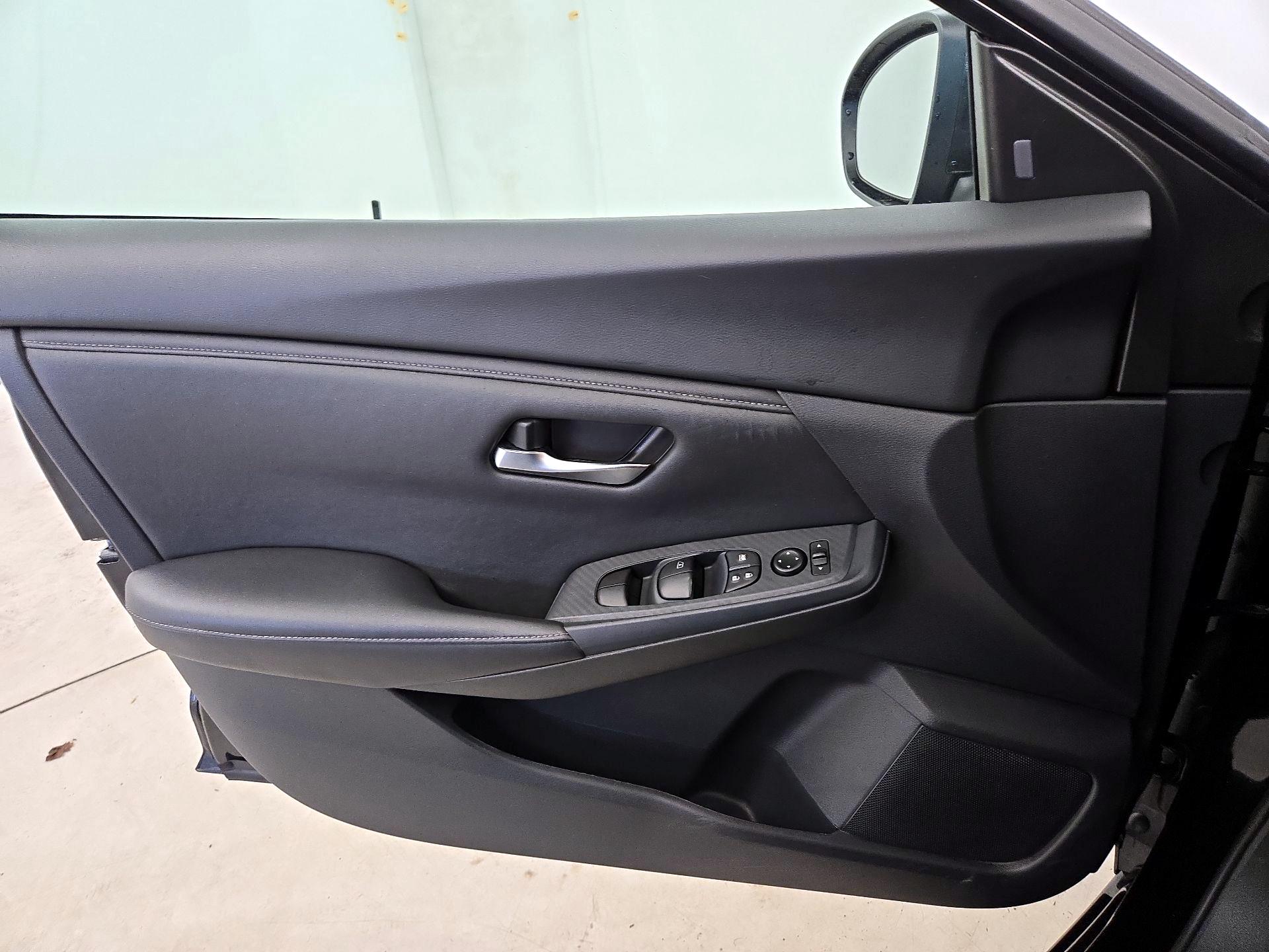 Thumbnail: 2024 Nissan Sentra - 12