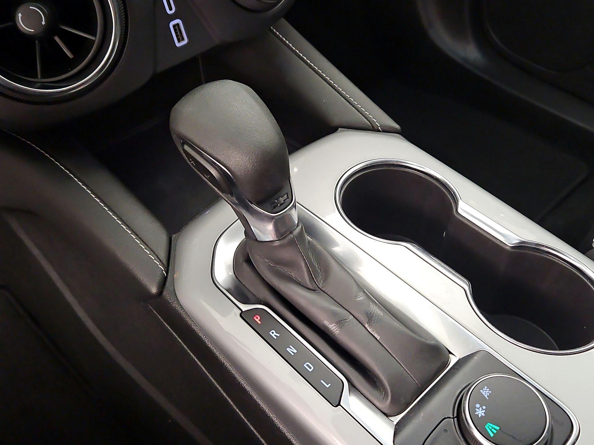 Thumbnail: 2025 Chevrolet Blazer - 17