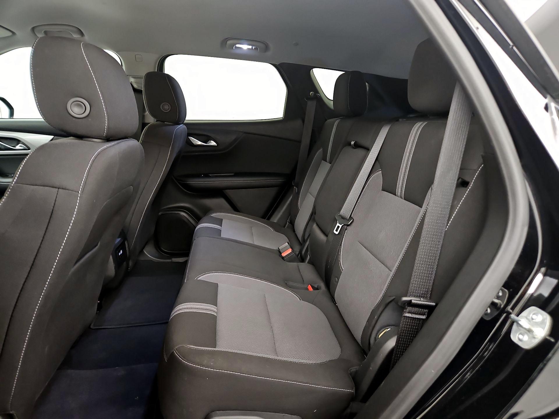 Thumbnail: 2025 Chevrolet Blazer - 19