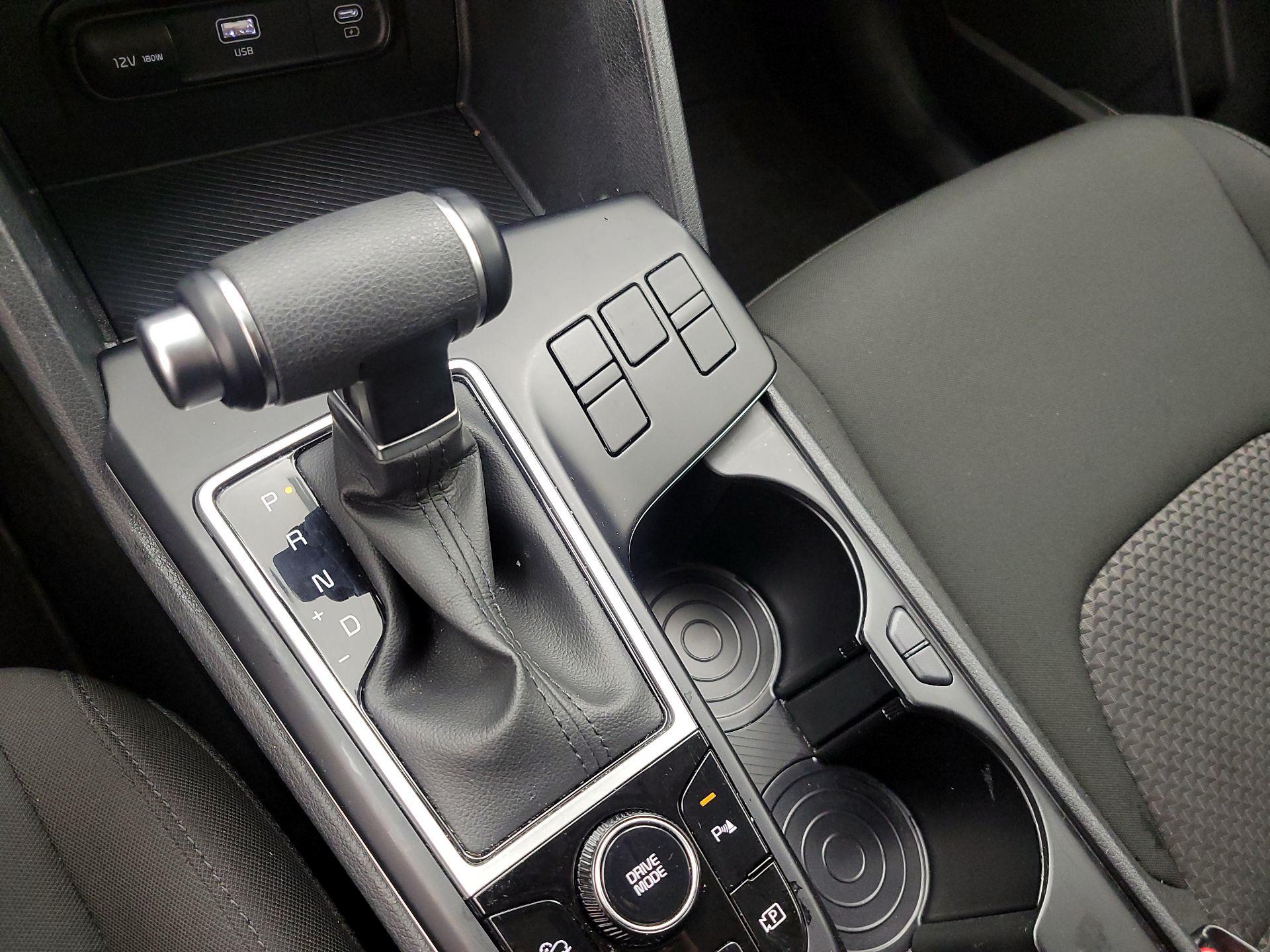 Thumbnail: 2025 Kia Sportage - 17