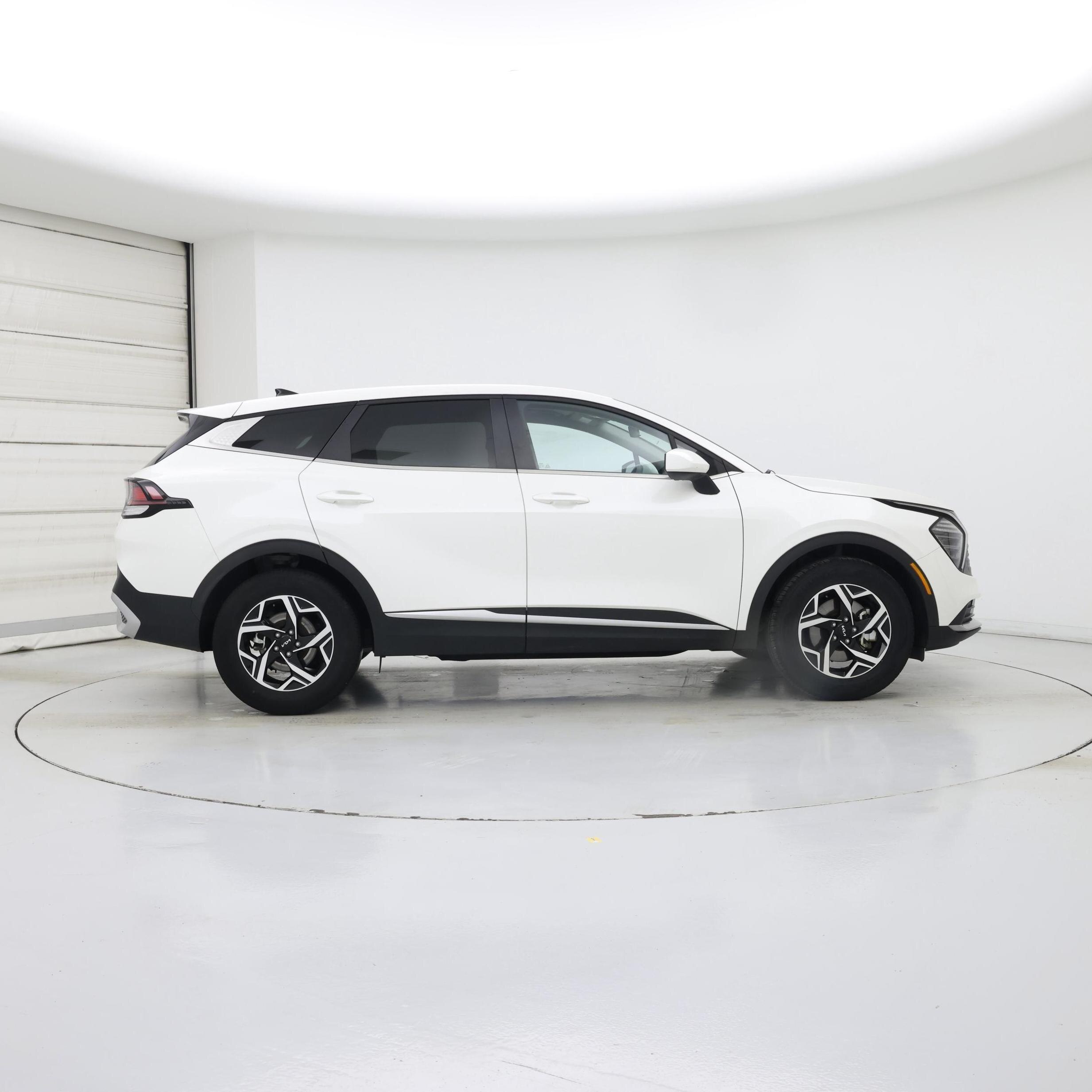 Thumbnail: 2025 Kia Sportage - 7