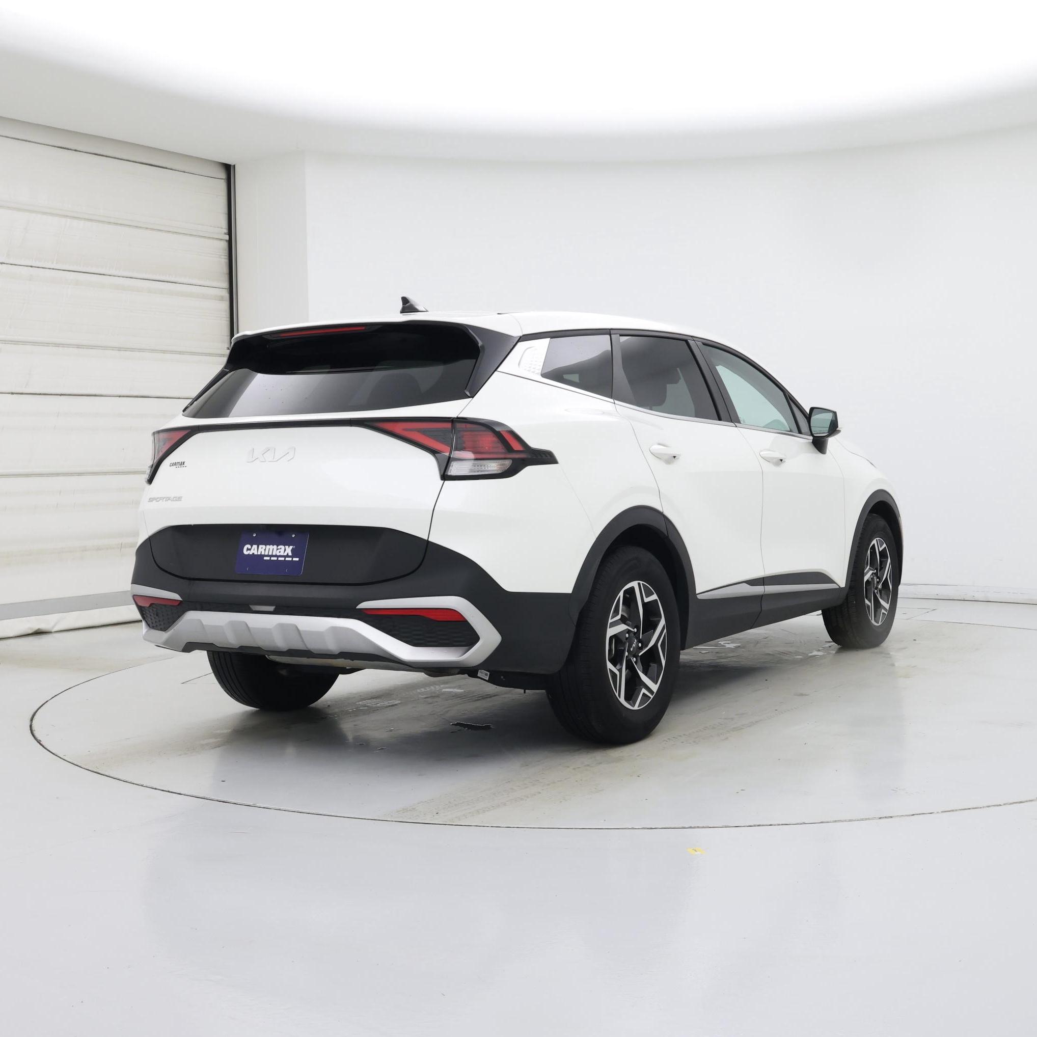 Thumbnail: 2025 Kia Sportage - 8